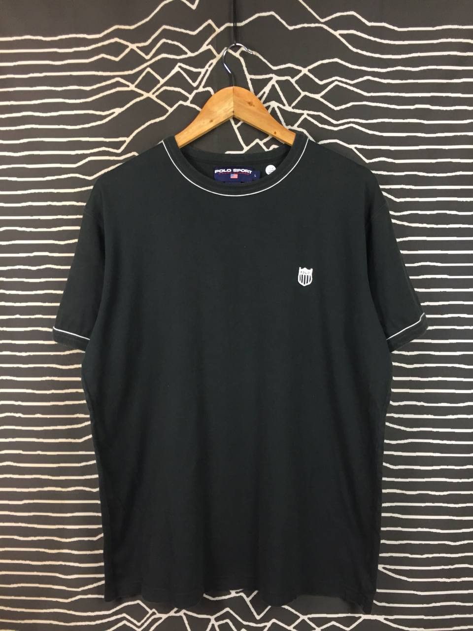Polo Ralph Lauren Vtg Polo Sport Ralph Lauren Embroidered Shield Logo Tee Size US L / EU 52-54 / 3 - 1 Thumbnail