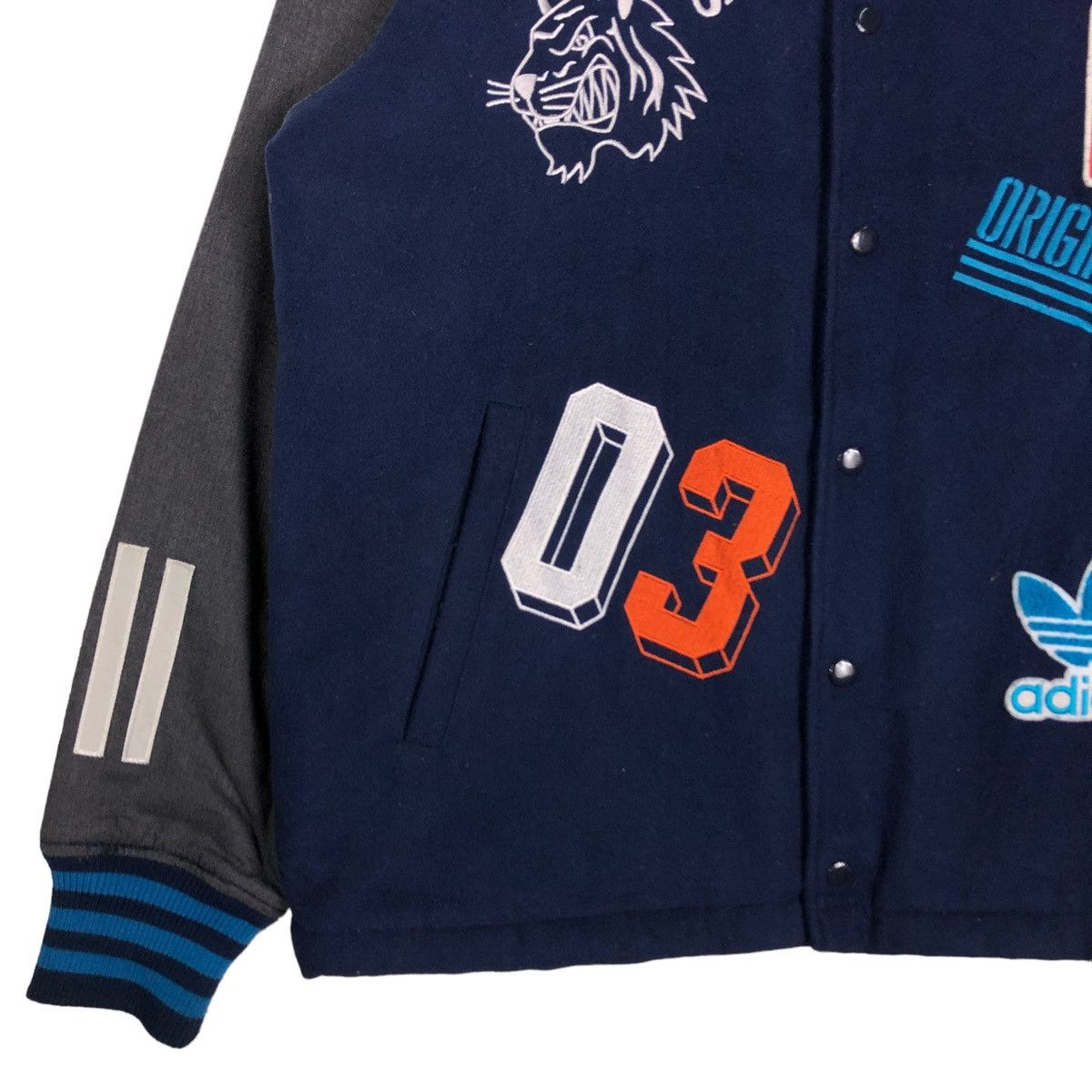 Adidas 🔥VINTAGE VARSITY JACKET ADIDAS BIG LOGO FULL PRINT Size US M / EU 48-50 / 2 - 4 Thumbnail