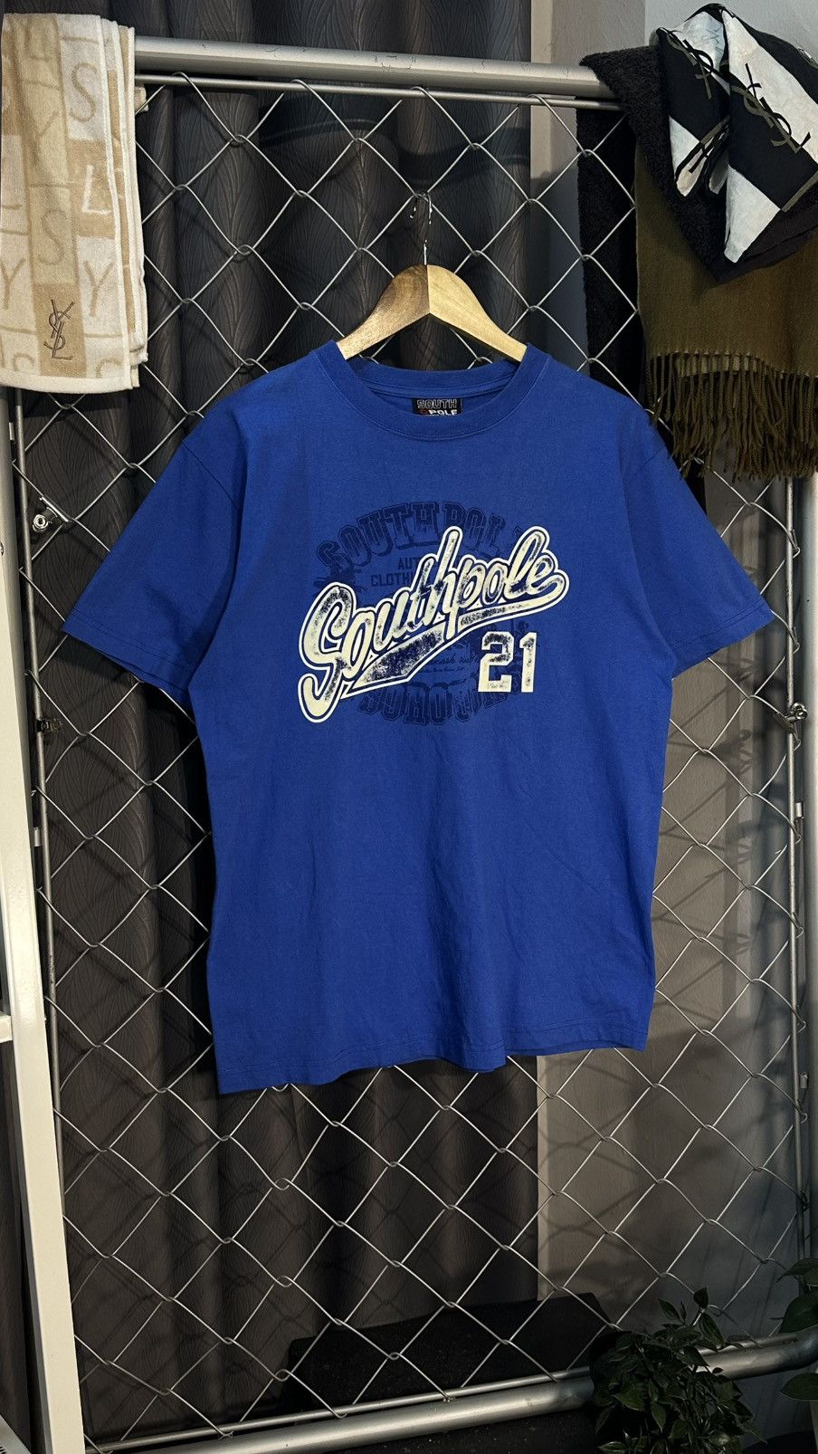 Southpole SOUTHPOLE GRAPHIC SPELLOUT TSHIRT Size US M / EU 48-50 / 2 - 1 Thumbnail
