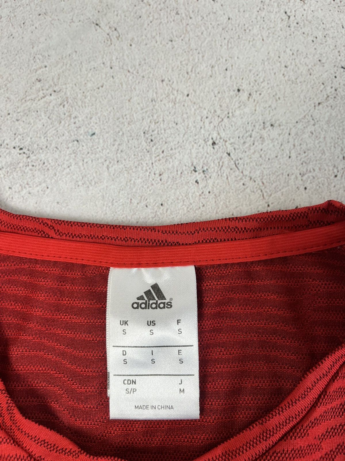 Adidas ADIDAS MANCHESTER UNITED FC CHAMPION LEAGUE SOCCER JERSEY Size US S / EU 44-46 / 1 - 7 Thumbnail