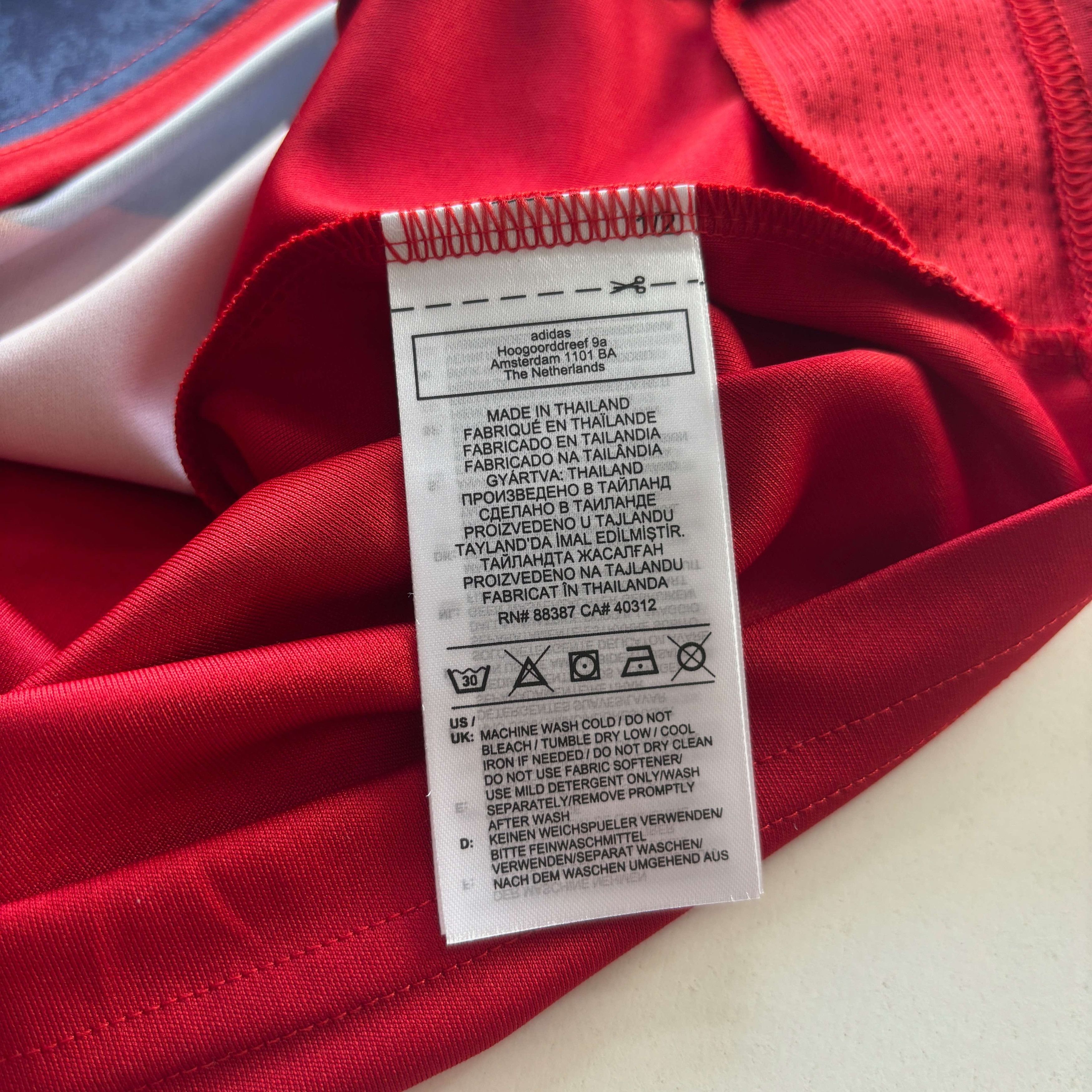 Adidas MATCH WORN Mol Fehérvár 2021-22 home R.Pinto football jersey Size US S / EU 44-46 / 1 - 7 Thumbnail