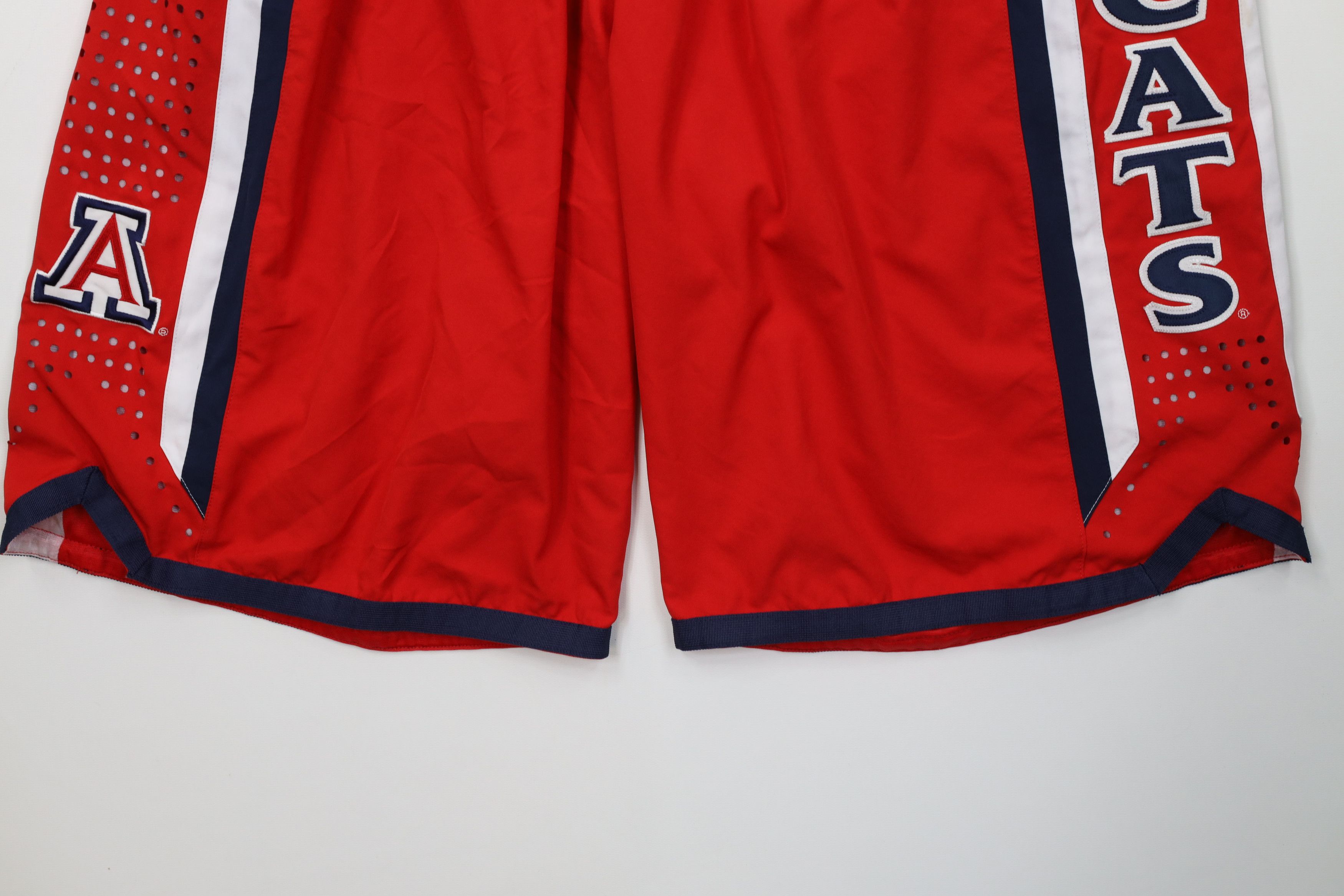 Nike Nike Authentics University of Arizona Basketball Shorts Size US 34 / EU 50 - 4 Thumbnail