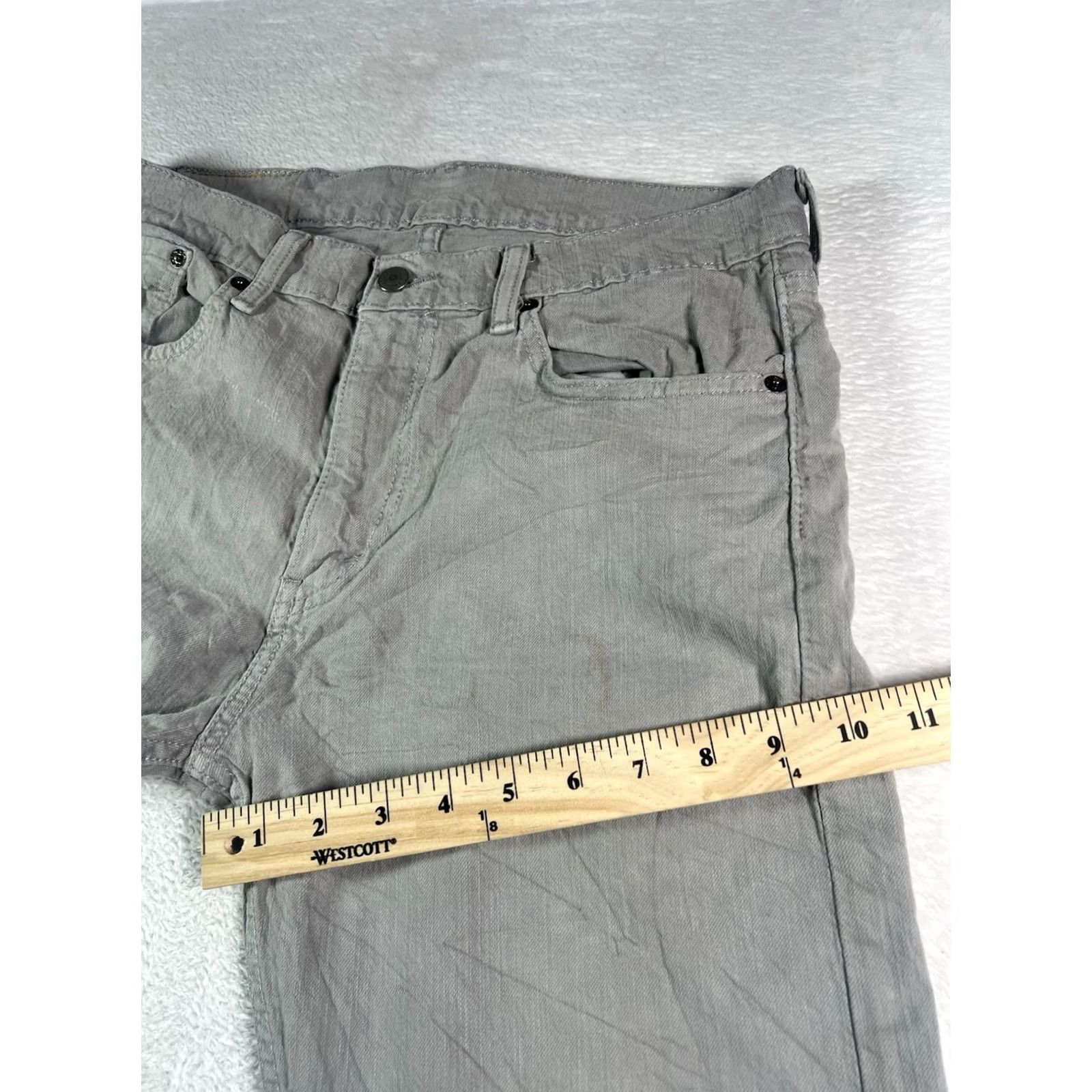 Levi's VTG Levi's 513 Jeans Mens 31x30 Gray Denim Distressed Torn Outdoor Workwear Slim Straight 5-Pocket Mens Jeans Size US 31 - 6 Thumbnail