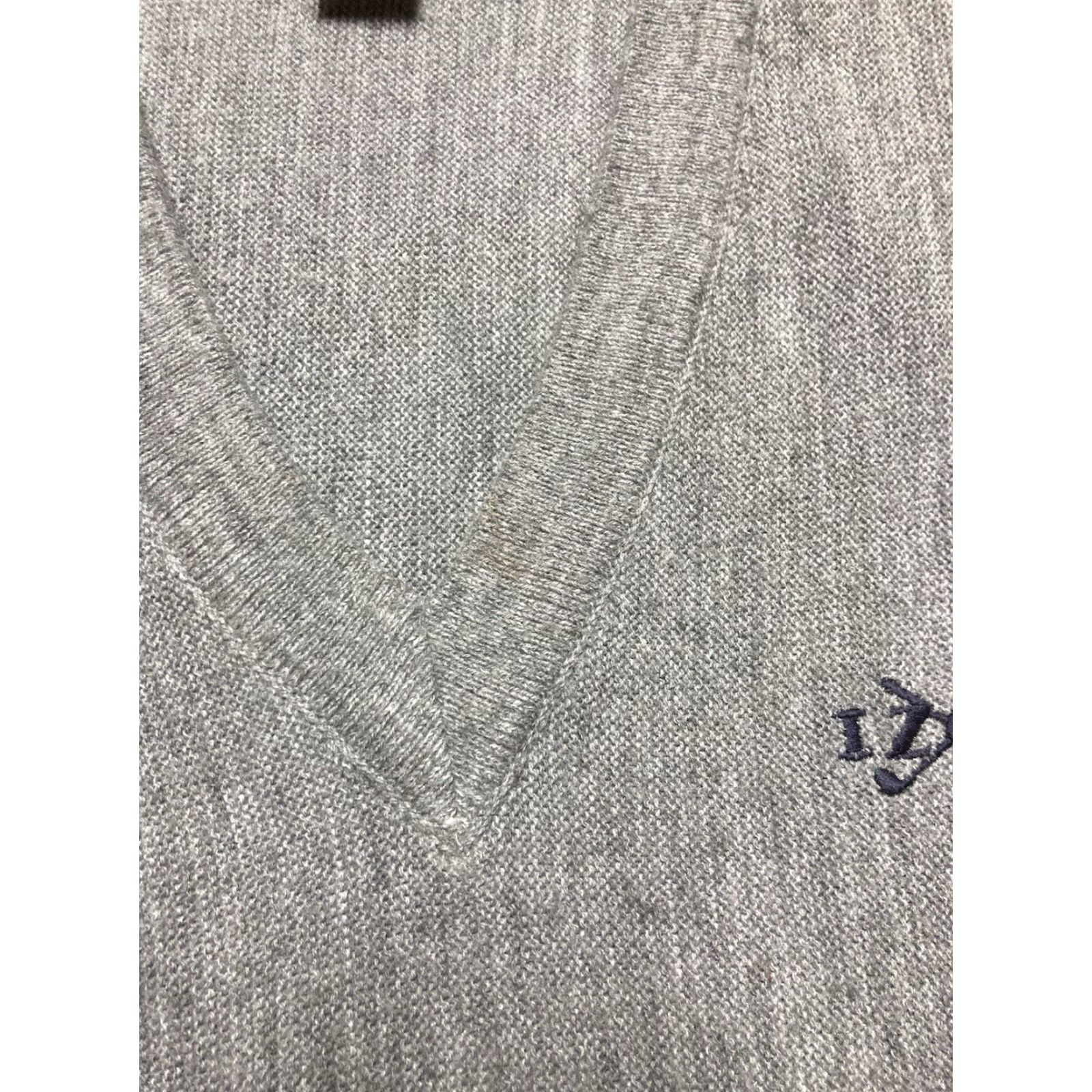 Izod VINTAGE IZOD Sweater Shirt XL Men Gray V-Neck Logo Preppy Golf Pullover Acrylic Size US XL / EU 56 / 4 - 3 Thumbnail