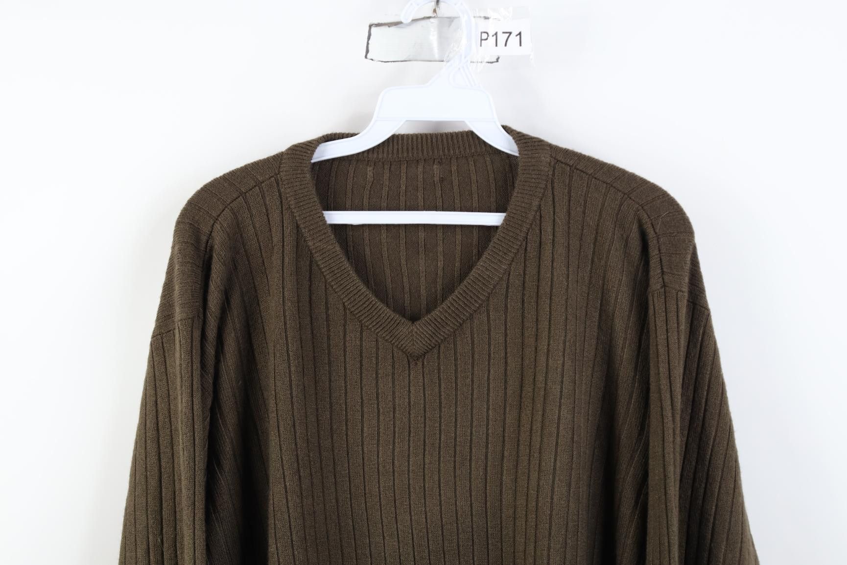 Vintage Vintage 90s Streetwear Soft Ribbed Knit V-Neck Sweater Brown Size US XL / EU 56 / 4 - 2 Thumbnail