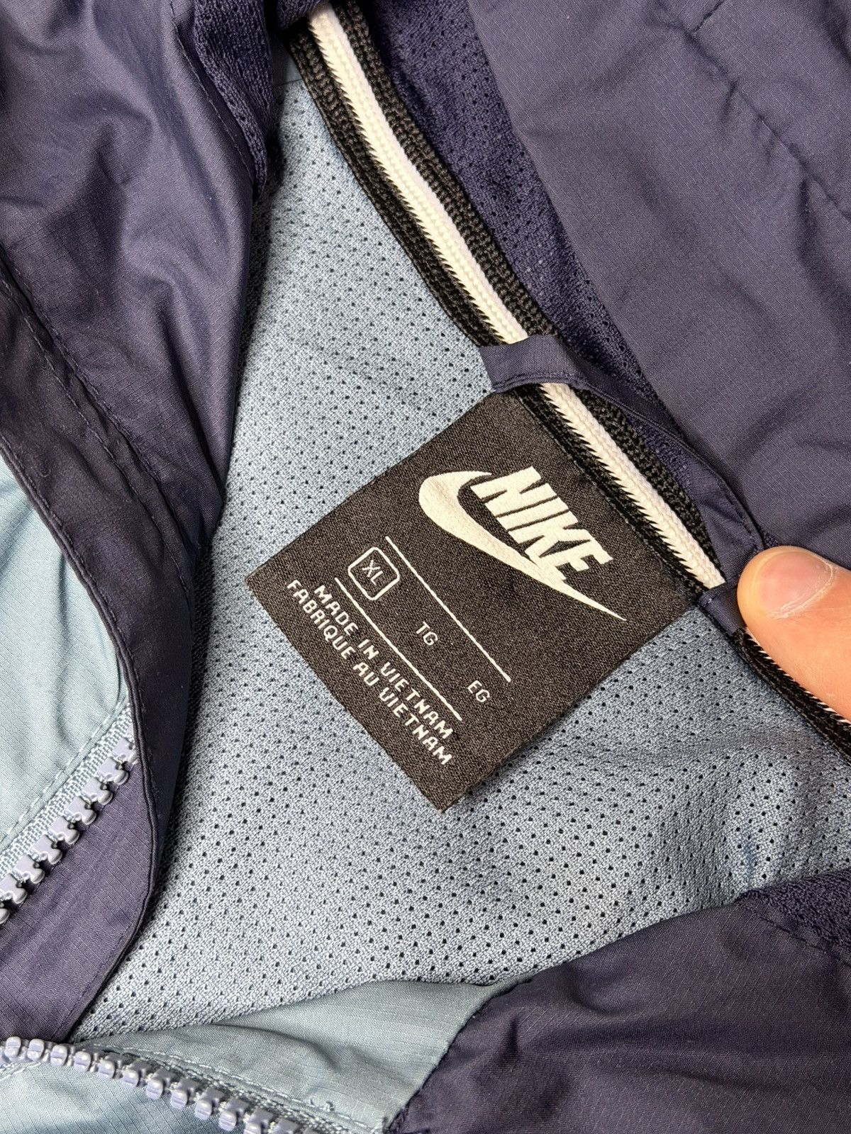 Nike Nike Chelsea FC Windbreaker Jacket Size US XL / EU 56 / 4 - 3 Thumbnail
