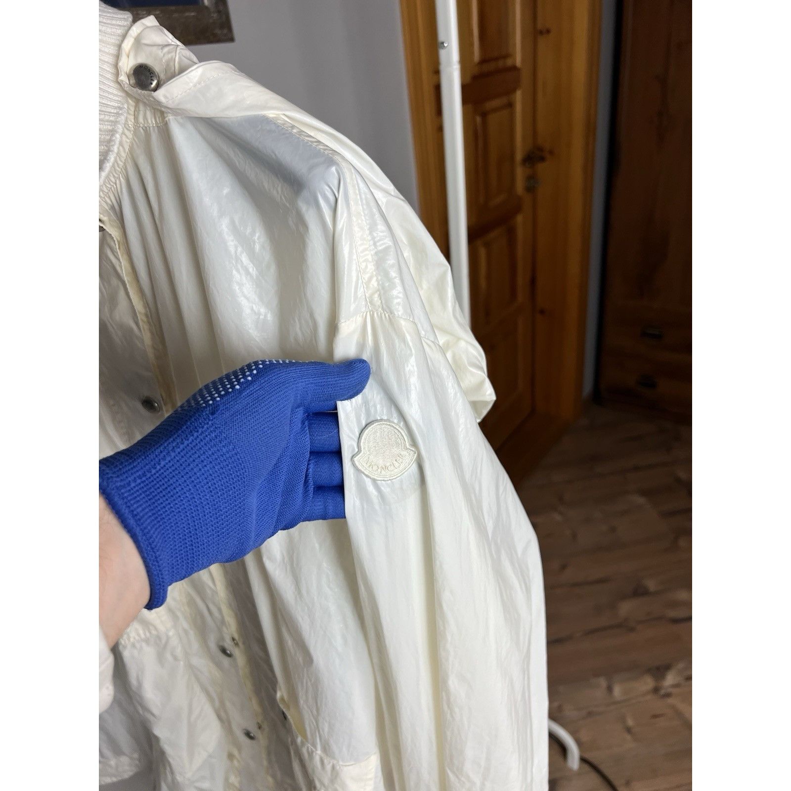 Moncler Moncler Carula Giubbotto Genius 2 White Waterproof Scarf Jac Size M / US 6-8 / IT 42-44 - 4 Thumbnail