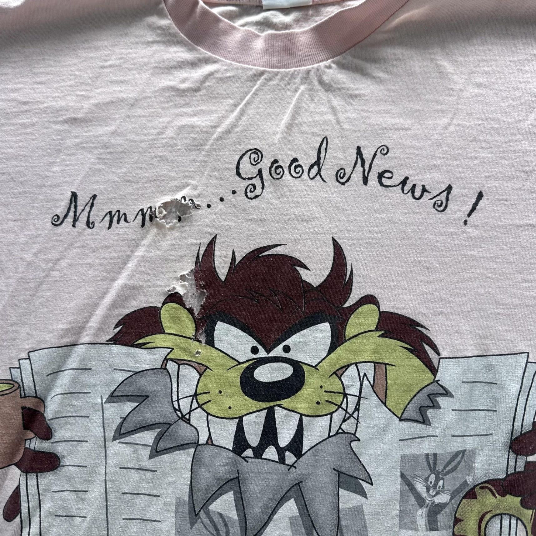 Vintage VINTAGE Looney Tunes Taz Bugs Bunny Shirt Mens L Pink 90s Cartoon Graphic Tee Size US L / EU 52-54 / 3 - 3 Thumbnail