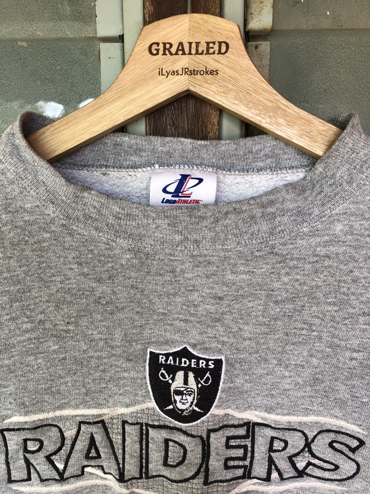 NFL × Vintage Vintage Oakland Raiders Embroidered Sweatshirt Size US M / EU 48-50 / 2 - 11 Thumbnail