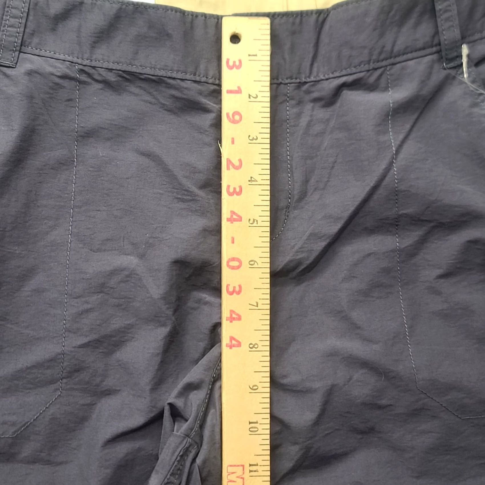 Vintage Columbia Arch Caper Capri Womens 16x20 Regular Fit Outdoors Hiking Camping Capri Pants Blue Cotton Nylon Polyester Microfiber Size ONE SIZE - 5 Thumbnail