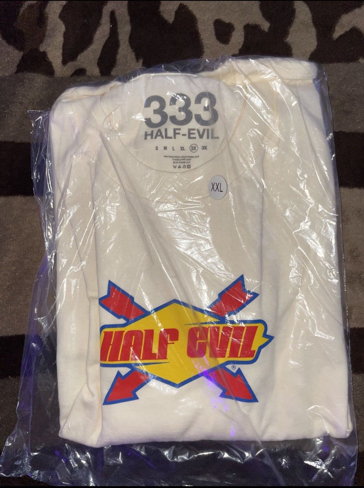 Other HALF EVIL GAS TEE Size US XXL / EU 58 / 5 - 1 Thumbnail