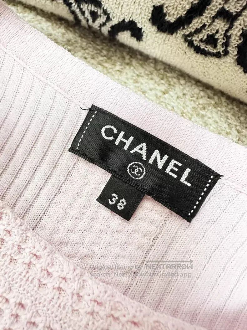 Chanel Chanel Round-neck knitted short sleeves Size XS / US 0-2 / IT 36-38 - 5 Thumbnail