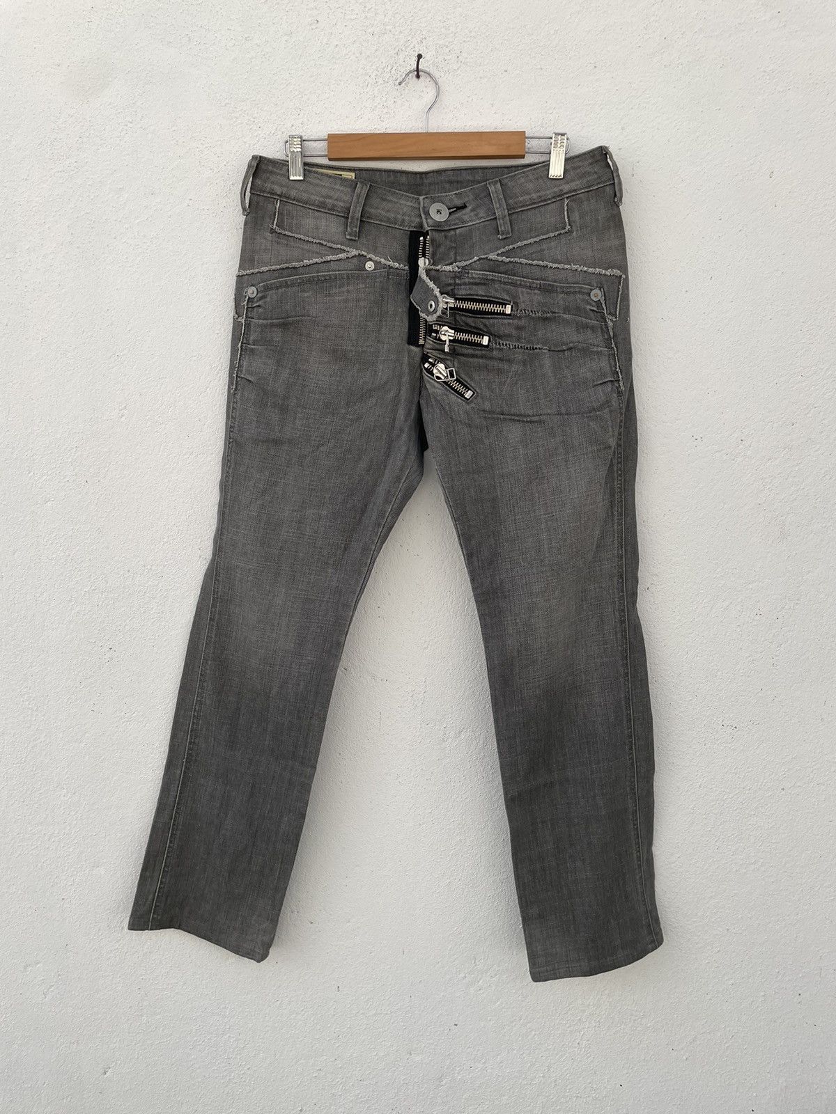 Marithe + Francois Girbaud Le De Jeans Marithe Francois Girbaud Zipper Jeans Size US 33 - 1 Thumbnail