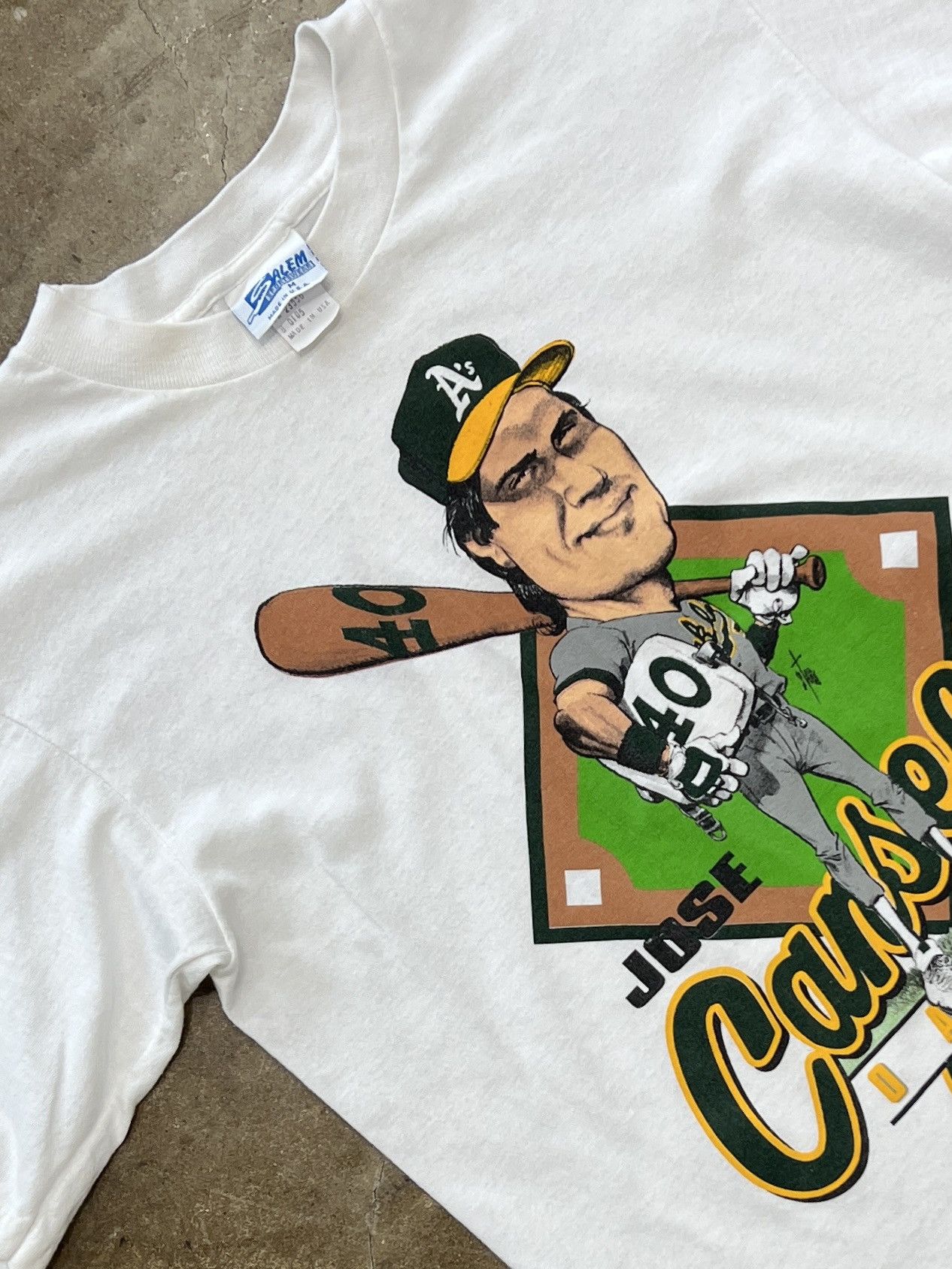 MLB Vintage 1988 Jose Canseco Oakland A's Salem Tag Tee Medium Size US M / EU 48-50 / 2 - 1 Thumbnail
