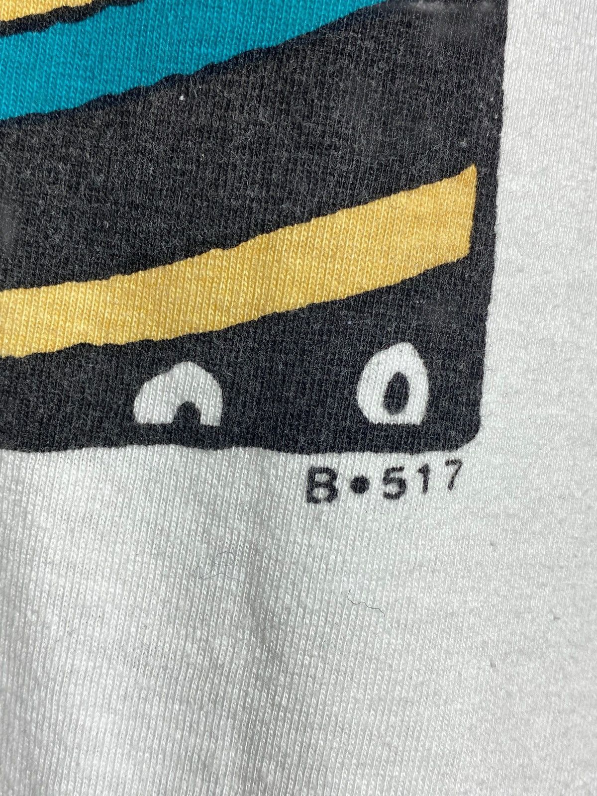 Cartoon Network 🔥 90s TINTIN IN THE CONGO CONTROVERSIAL COMIC TEE RARE Size US XL / EU 56 / 4 - 4 Thumbnail