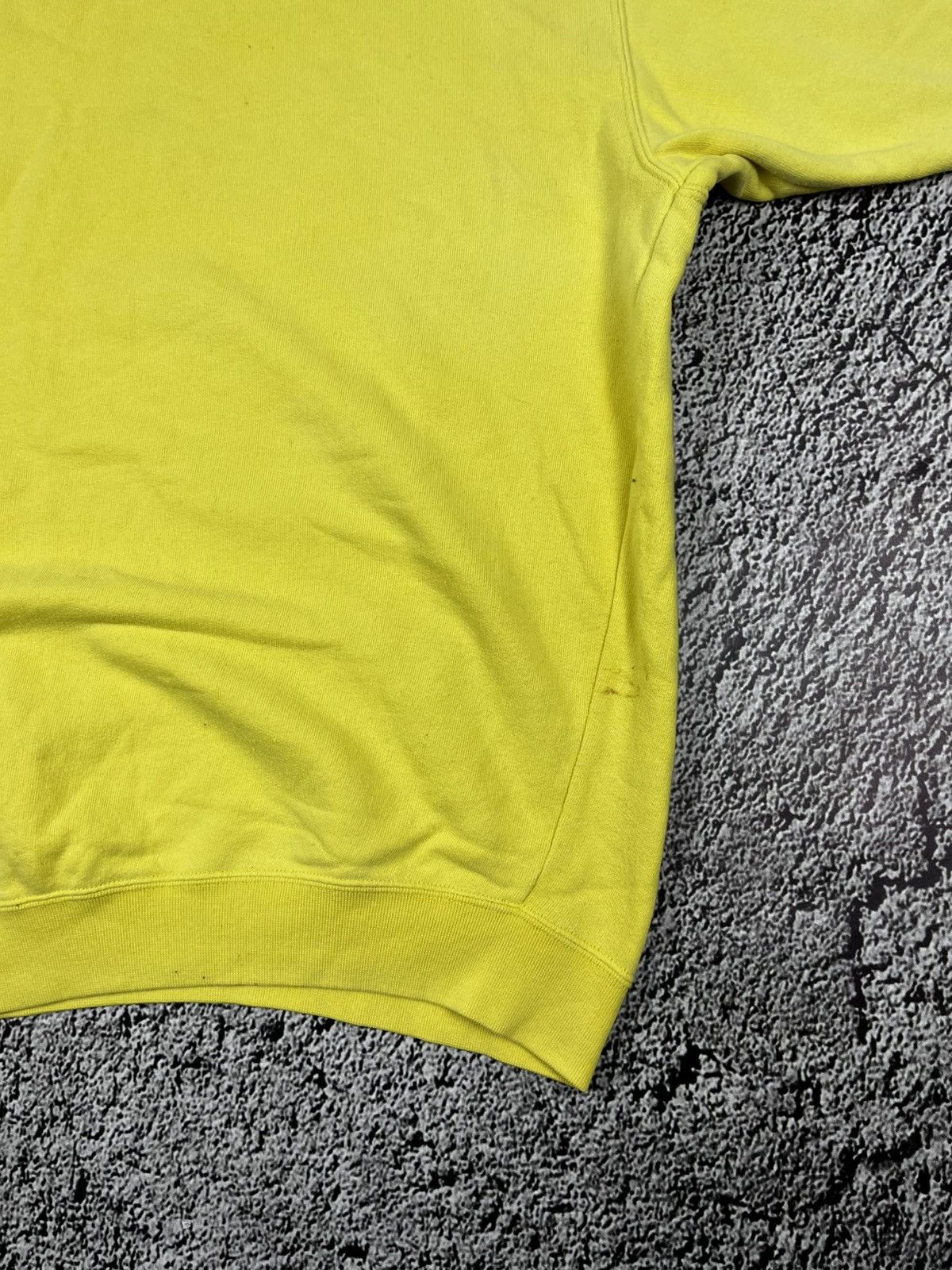 Vintage Vintage 90s United Colours Of Benetton logo sweater Size US XXL / EU 58 / 5 - 6 Thumbnail