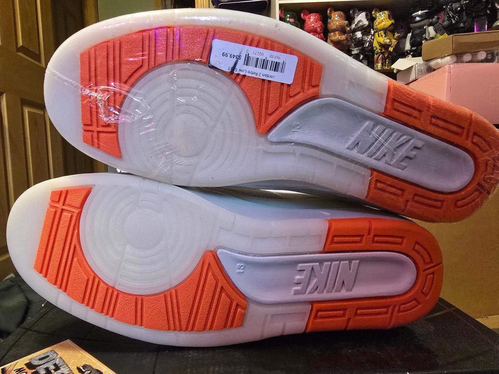 Jordan Brand 2022 Shelflife x Air Jordan 2 retro low Size US 13 / EU 46 - 5 Thumbnail