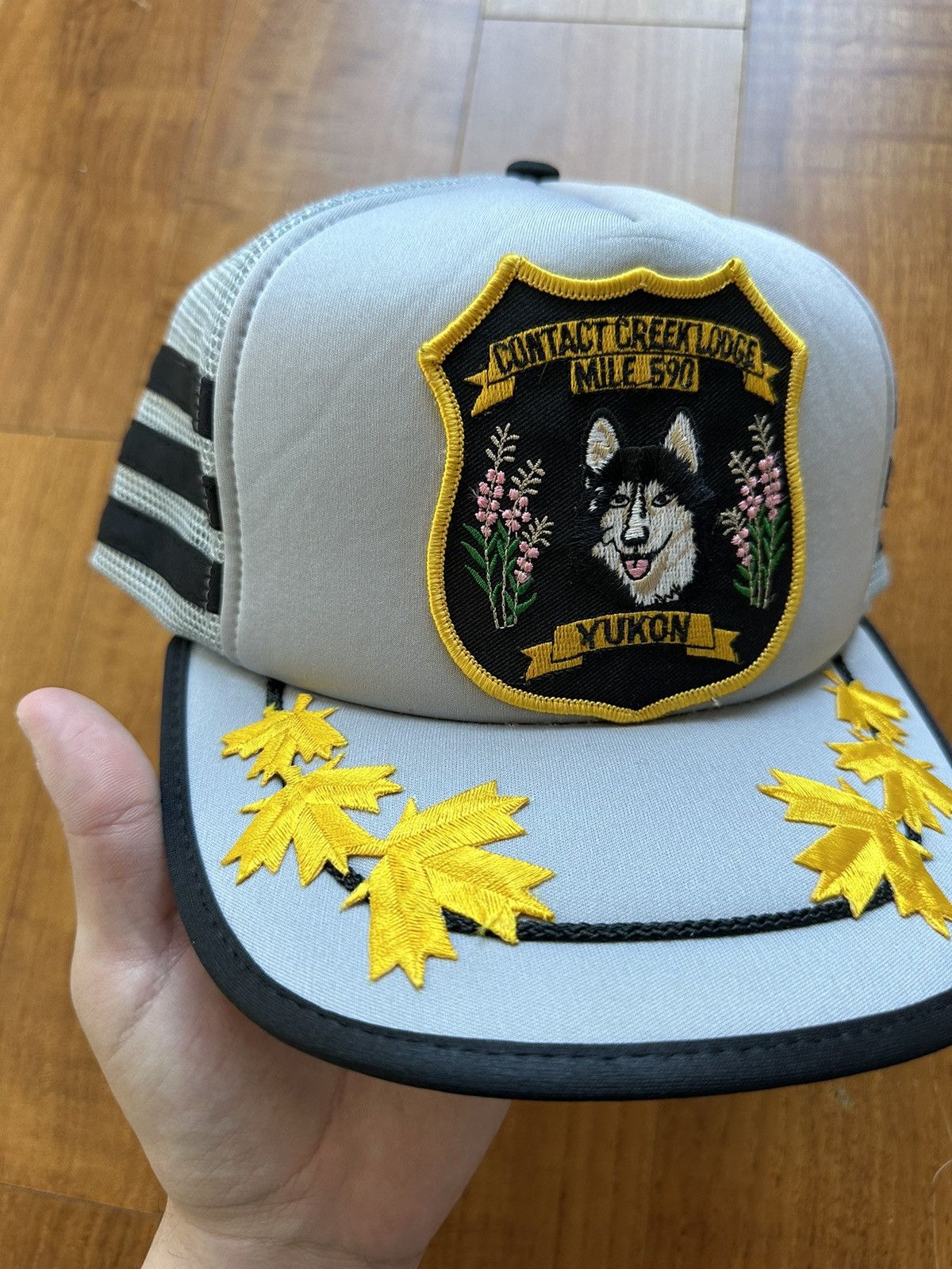 Vintage Vintage 80s Yukon Husky Maple Leaf Three Stripe Trucker Hat Size ONE SIZE - 3 Thumbnail