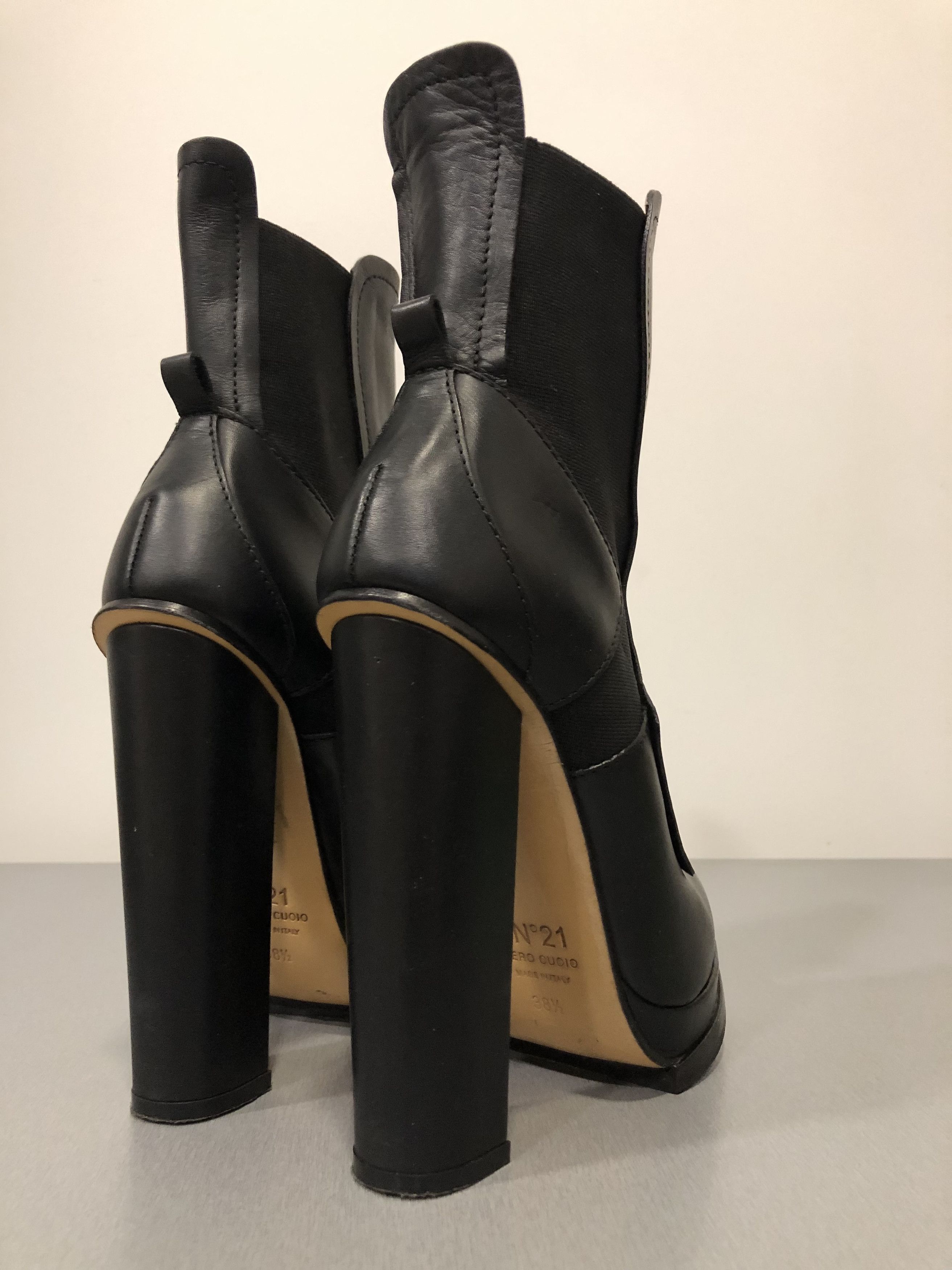 N21 INCREDIBLE N21 ORIGINAL ANKLE BOOTS, SIZE 39, HIGH HEEL Size US 8.5 / IT 38.5 - 5 Thumbnail