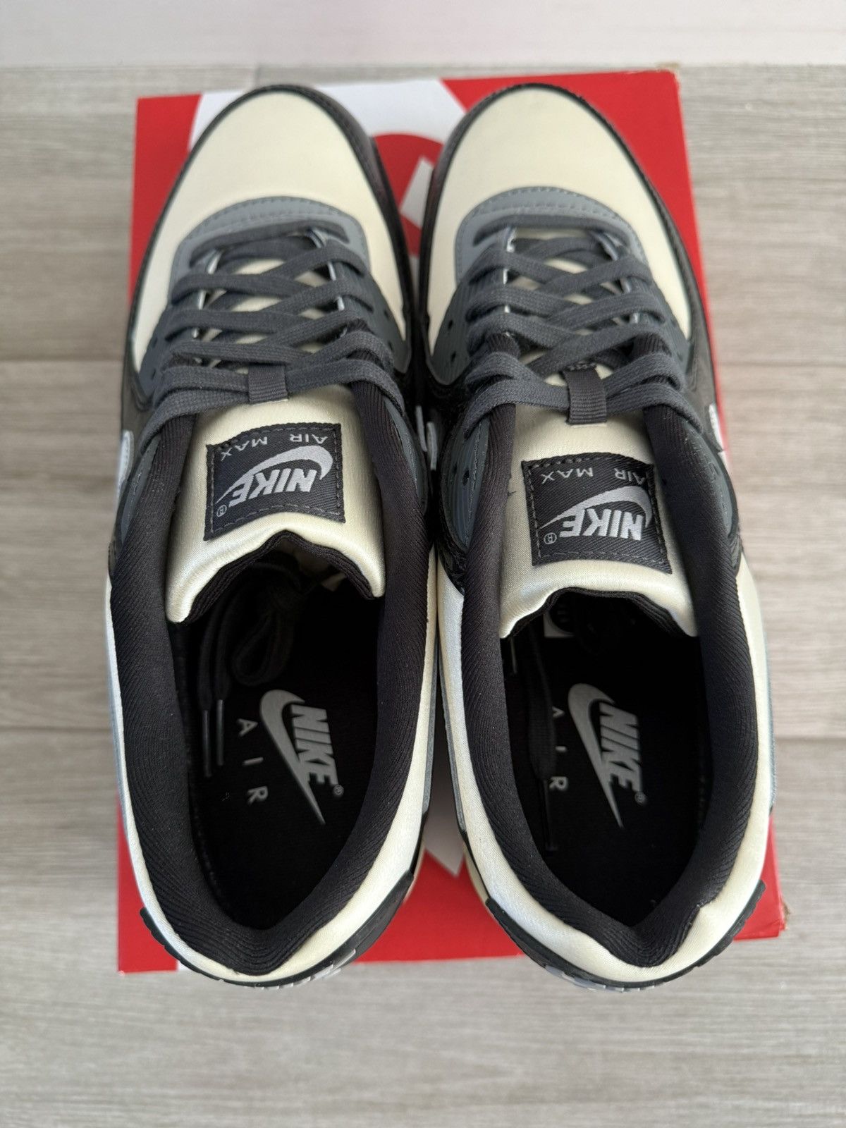 Nike Men's Nike Air Max 90 Smoke Grey Crocodile Sail Black Sz 12 Size US 12 / EU 45 - 6 Thumbnail