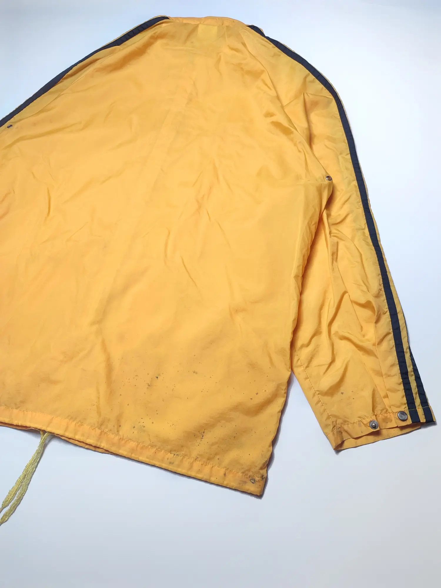 Adidas Adidas 80s Vintage Retro Windbreaker Light Track Jacket Size US L / EU 52-54 / 3 - 13 Thumbnail