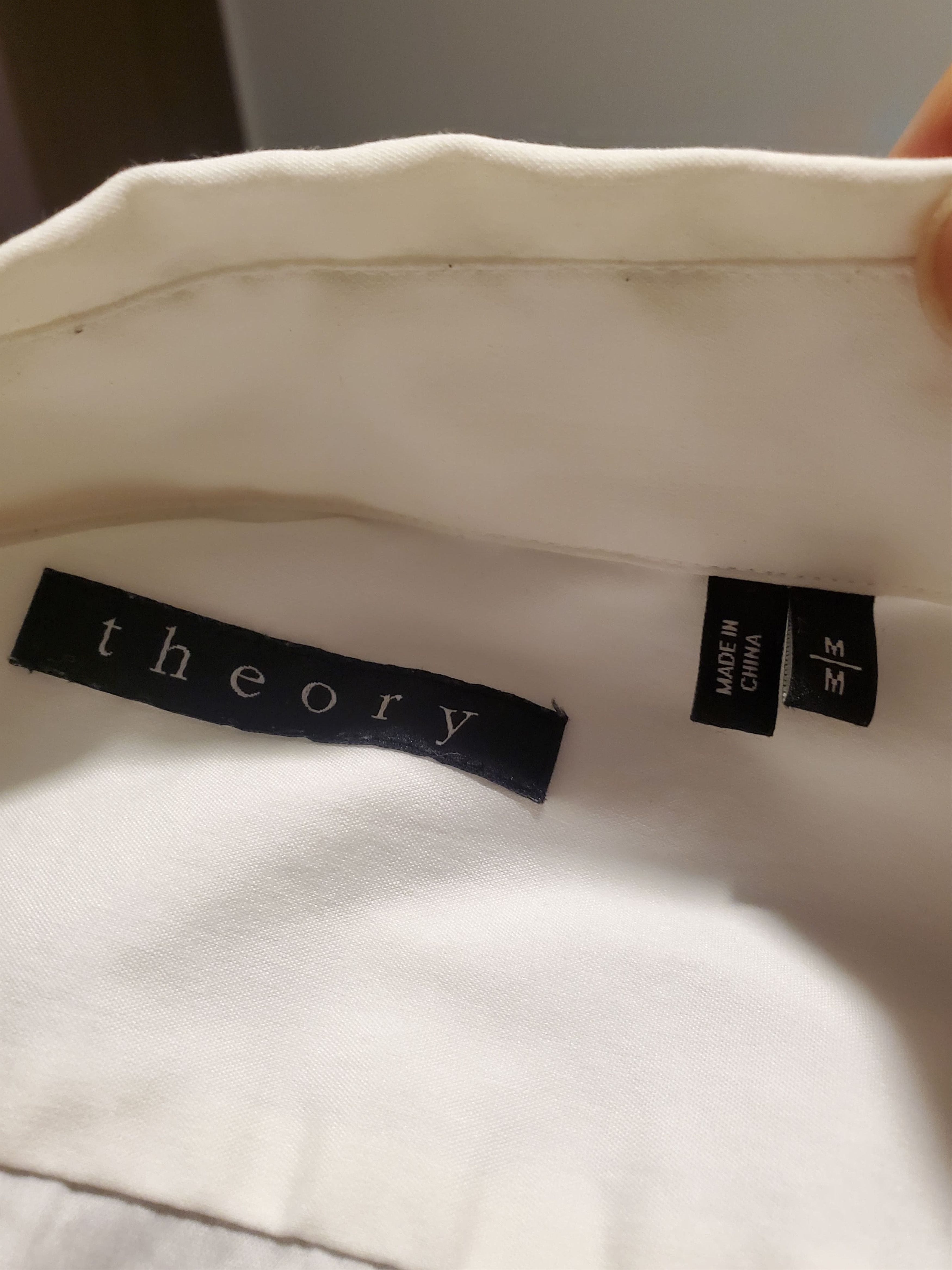 Theory Theory Sylvain White Shirt Sz. M Size US M / EU 48-50 / 2 - 3 Thumbnail