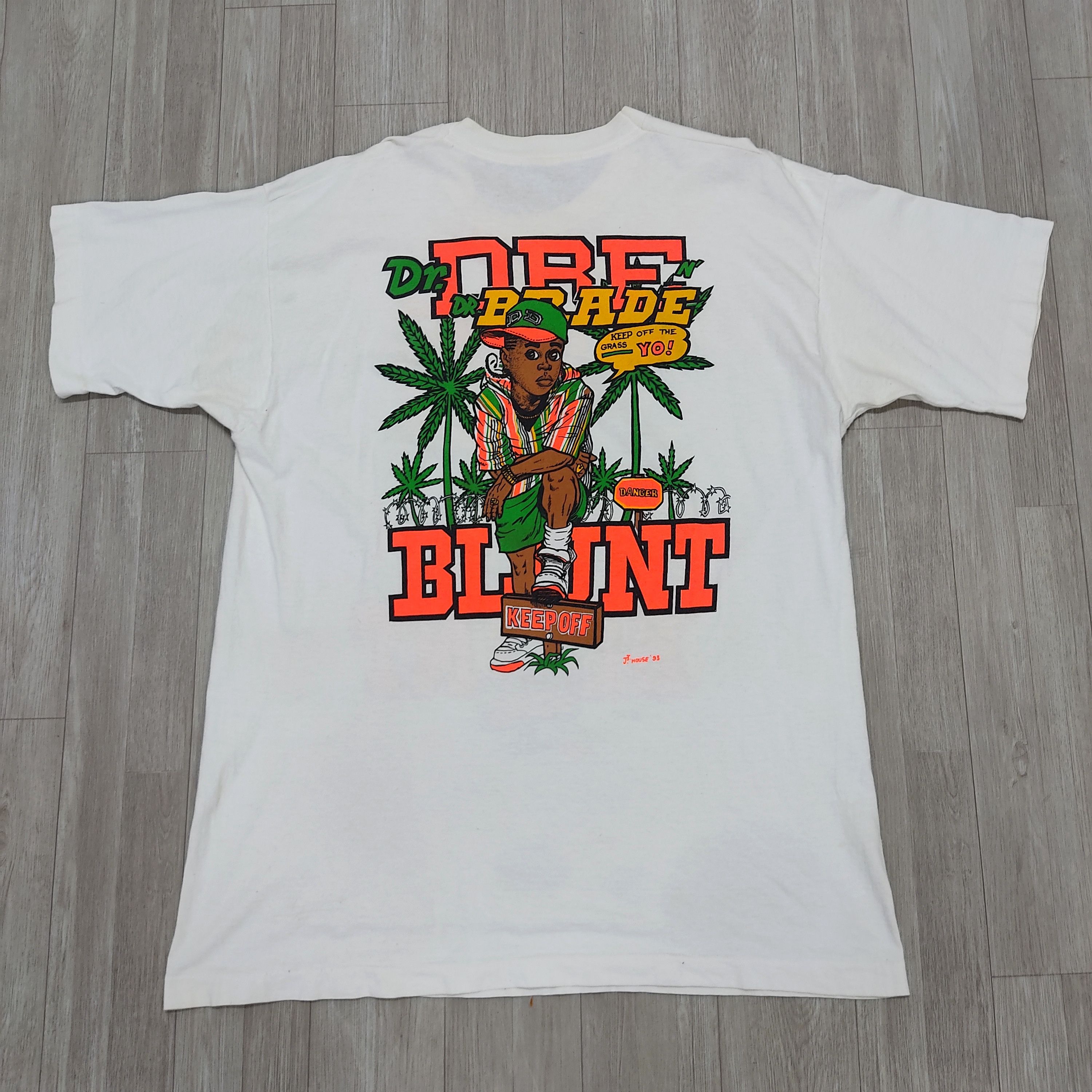 Rap Tees Vintage DR. DRE BLUNT BRADE ©J.J House 93 T-shirt Size US XL / EU 56 / 4 - 9 Thumbnail