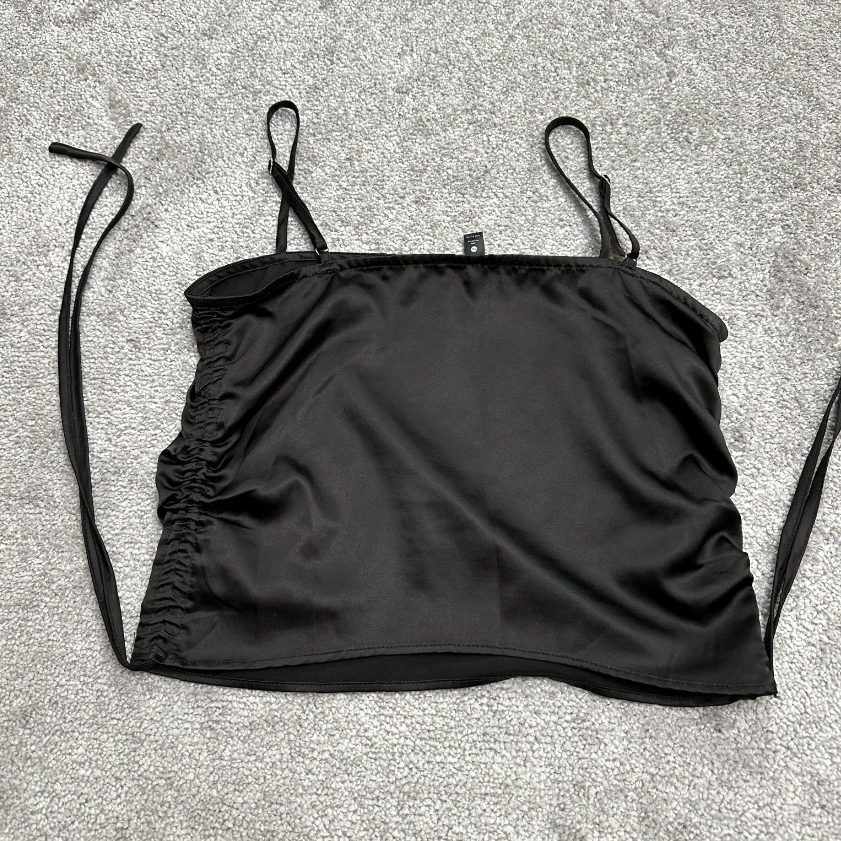 AQUA Aqua Shirt Womens XS Black Cropped Tank Satin Ruched Spaghetti Strap Cropped Top Casual Vintage No Size XS / US 0-2 / IT 36-38 - 3 Thumbnail