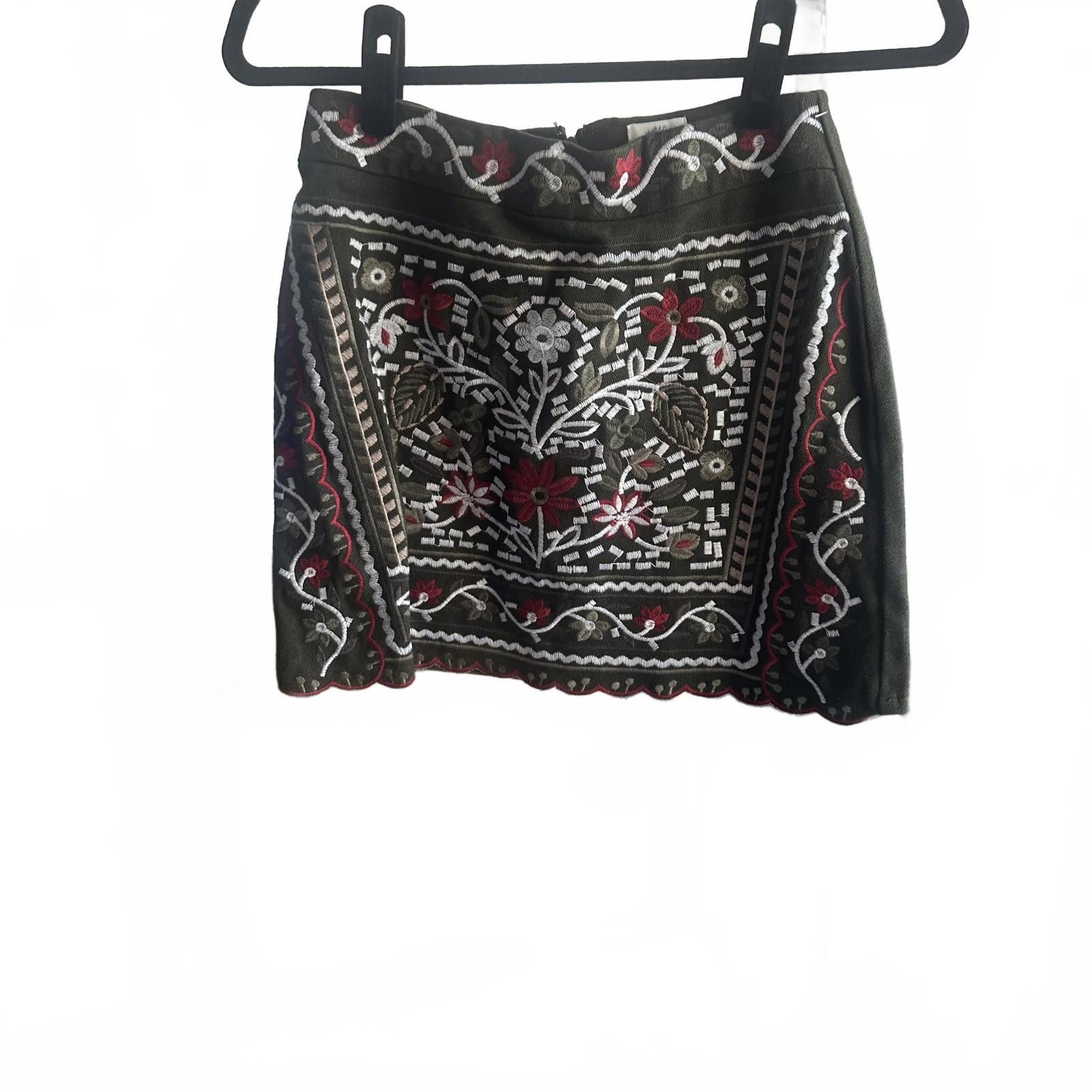 Designer Embroidered Mini Skirt by Blue Rain - XS Size 26" / US 2 / IT 38 - 1 Thumbnail