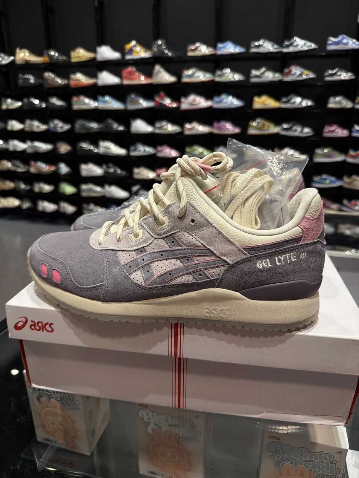 Asics Size 11.5 - ASICS GEL-Lyte III OG x END Pearl 2020 Brand New Size US 11.5 / EU 44-45 - 3 Thumbnail