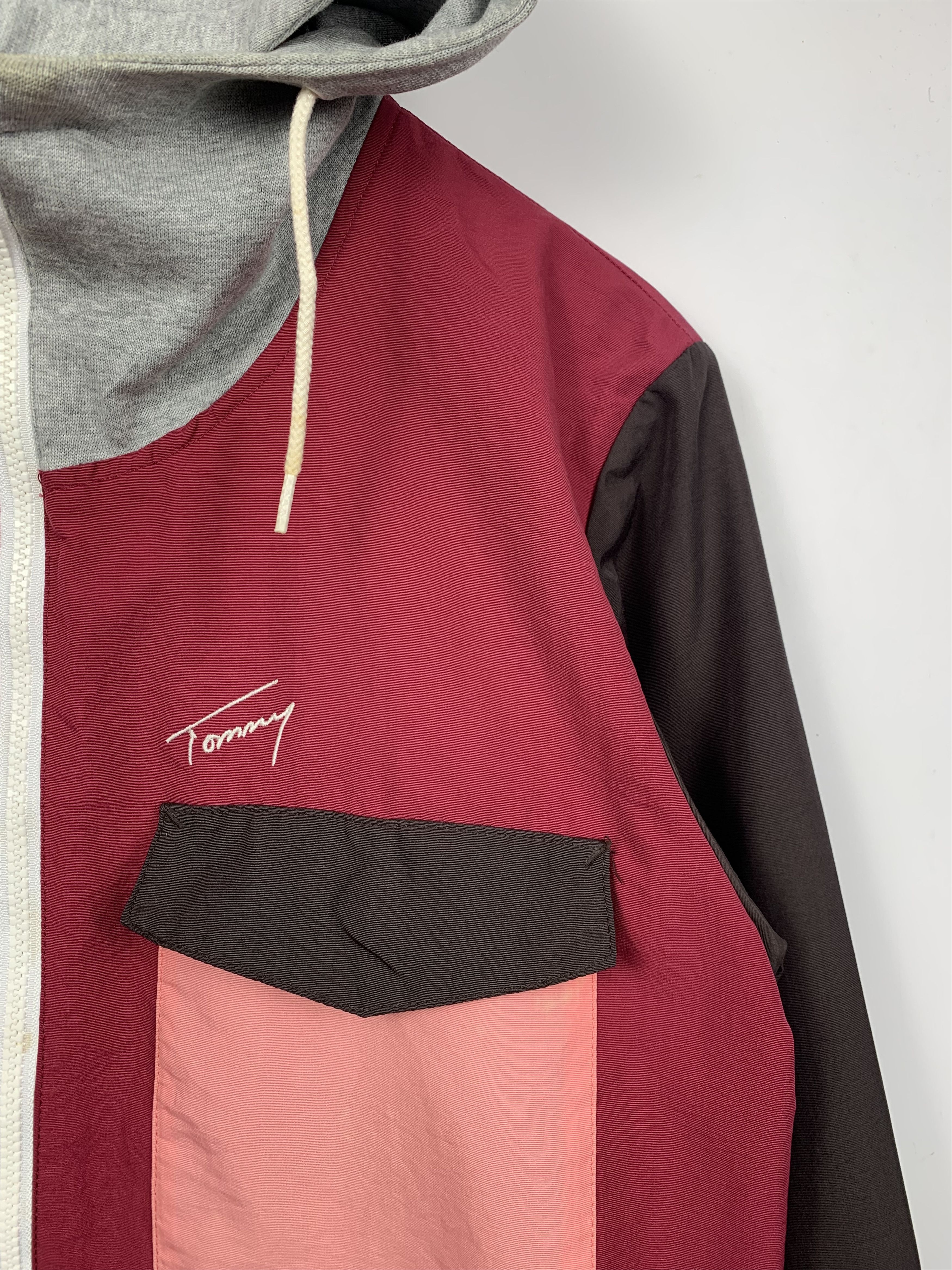 Tommy Hilfiger Vintage Tommy Hoodie Multicolour Pocket Zipper Jacket J1217 Size US L / EU 52-54 / 3 - 7 Thumbnail