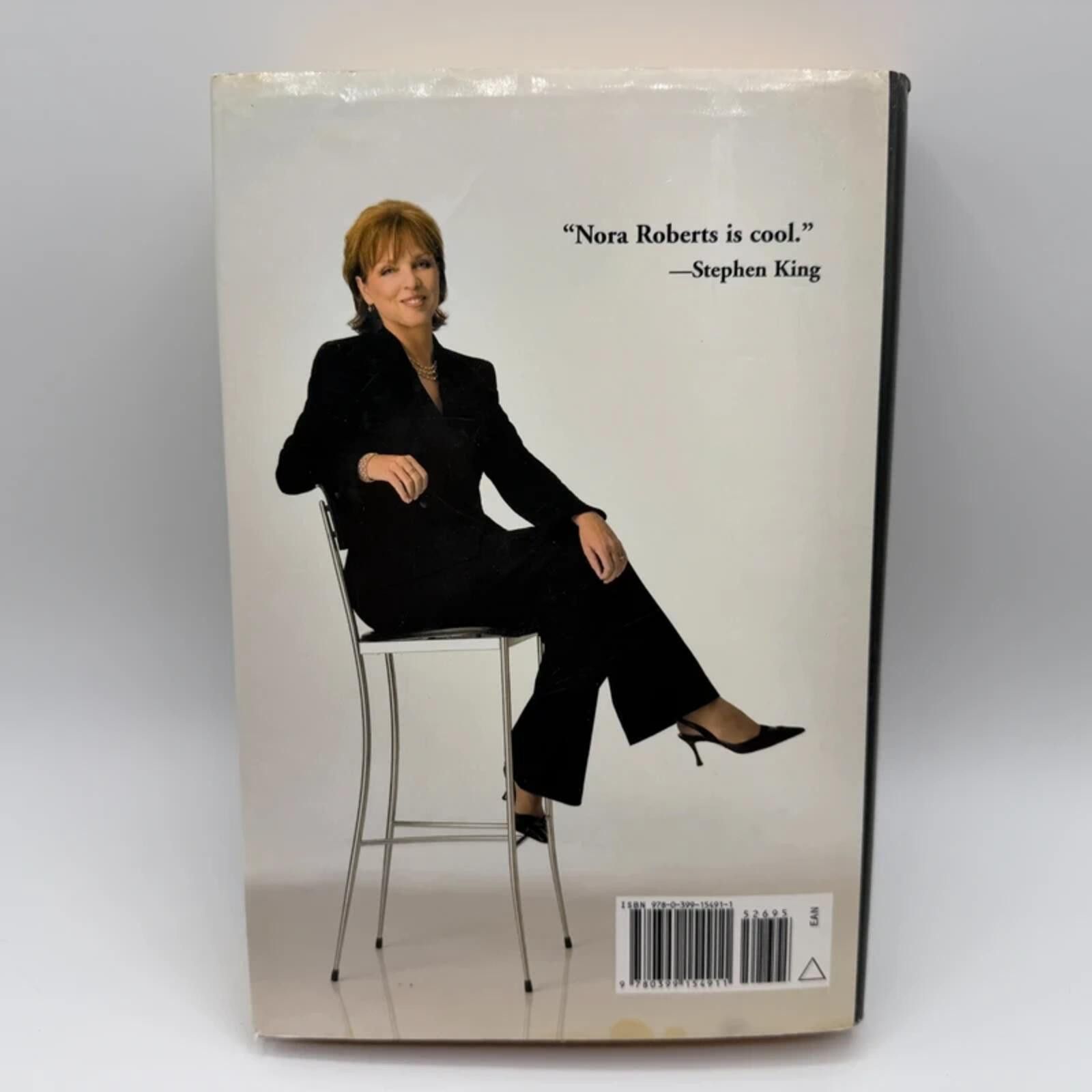 Other Tribute - Nora Roberts - Hardcover Size ONE SIZE - 2 Thumbnail