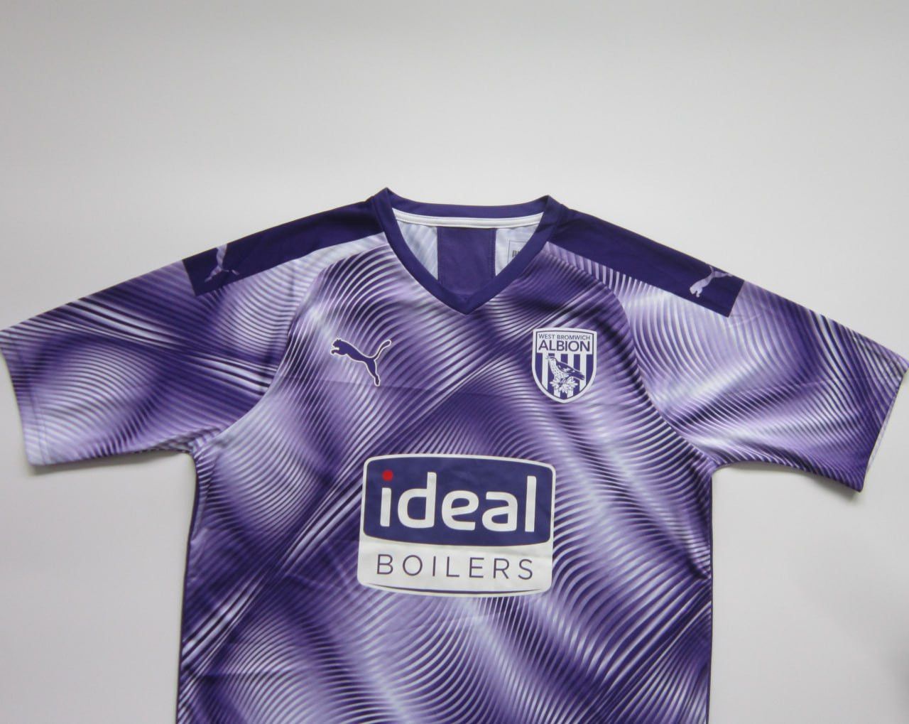 Puma Puma West Bromwich Albion Soccer Jersey 2019-2020 Third Size US M / EU 48-50 / 2 - 2 Thumbnail