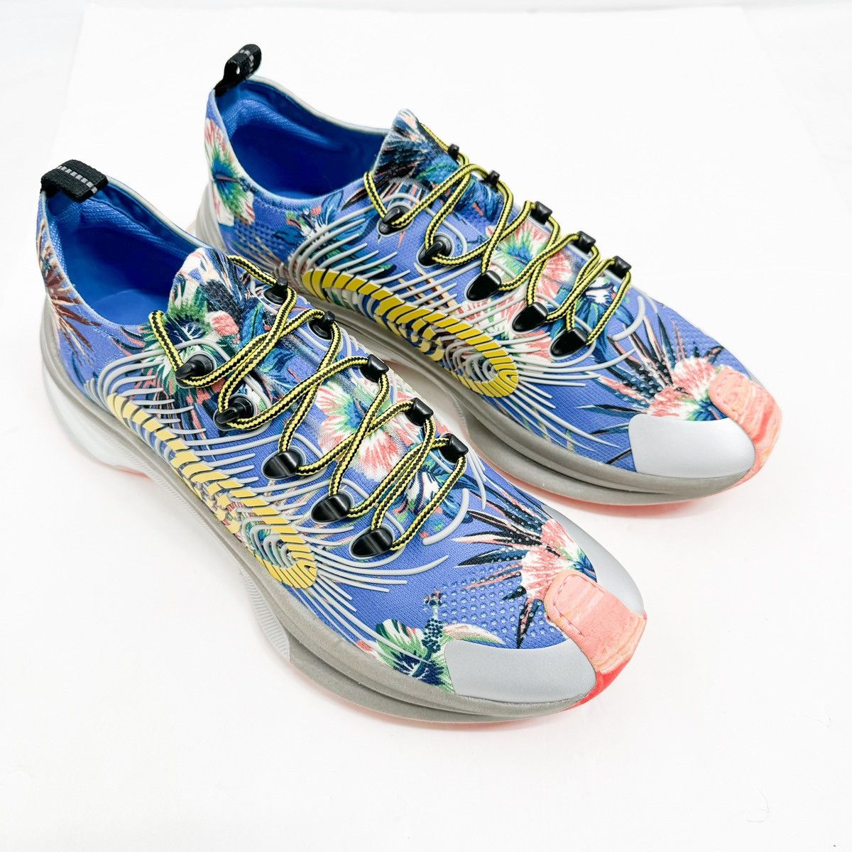 Gucci Gucci Marble and Floral Run Sneakers 'Blue Yellow White' Size US 12 / EU 45 - 6 Thumbnail