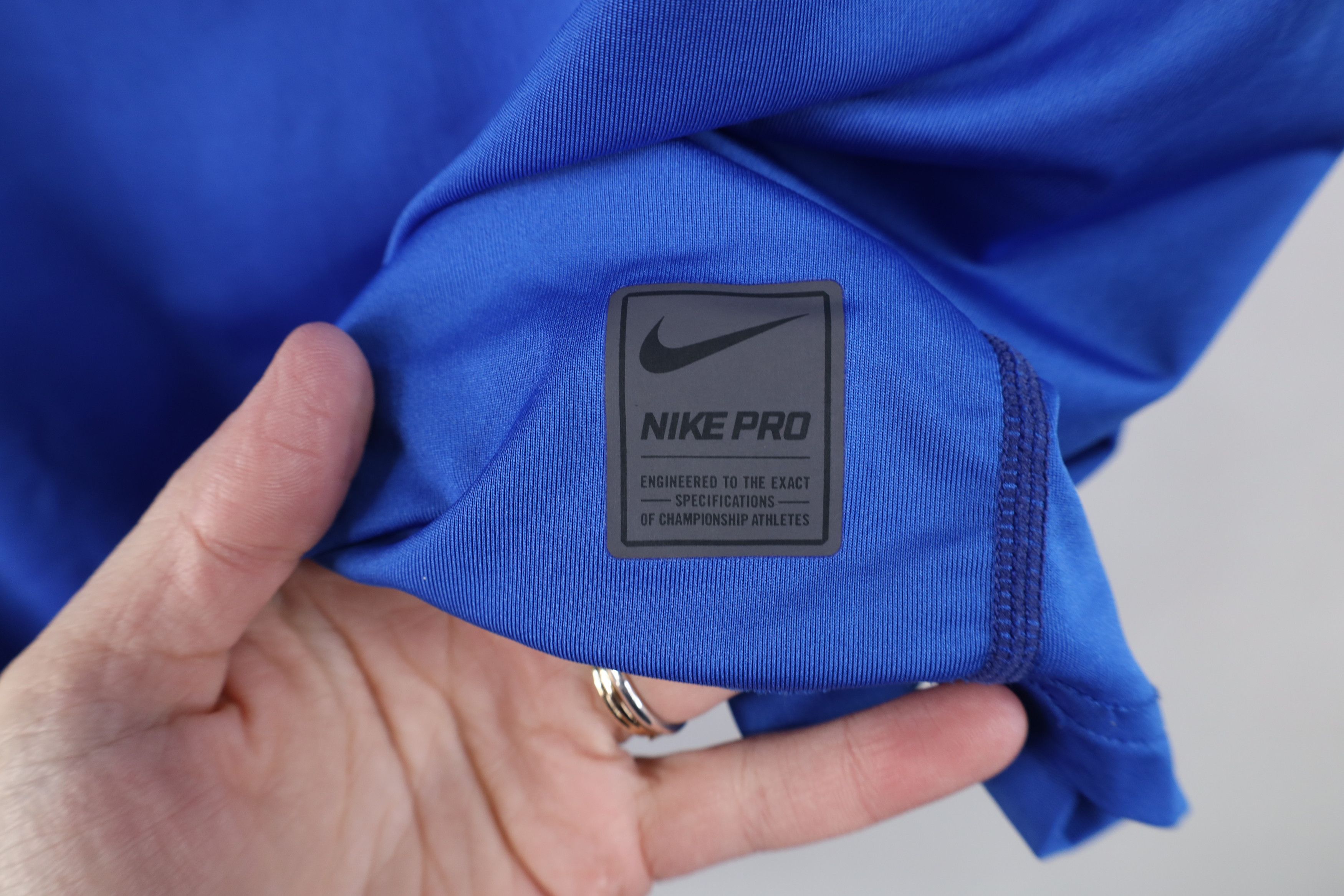 Nike Nike Pro Combat Training Short Sleeve T-Shirt Blue Size US M / EU 48-50 / 2 - 9 Thumbnail
