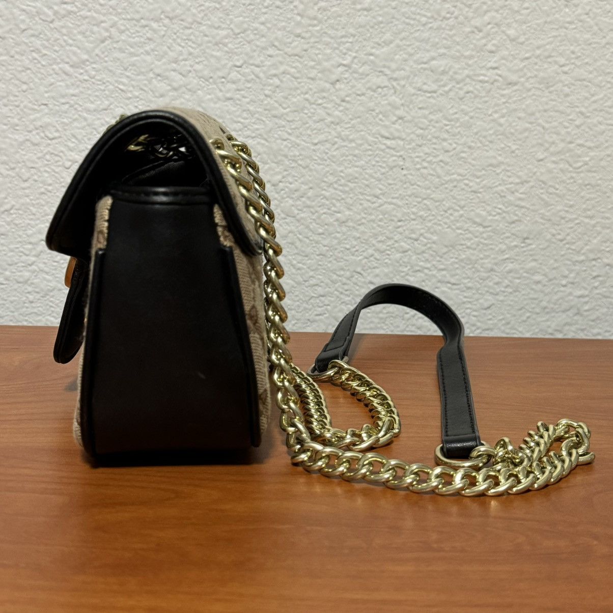 Other Gucci Chain Hand Bag Purse Size ONE SIZE - 8 Thumbnail