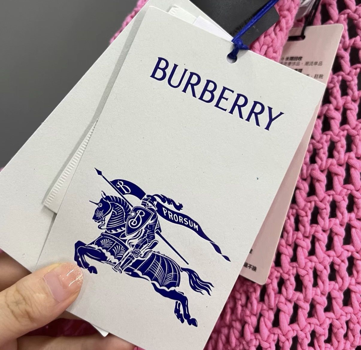 Burberry Burberry Pink Crochet Cape J41 Size ONE SIZE - 5 Thumbnail