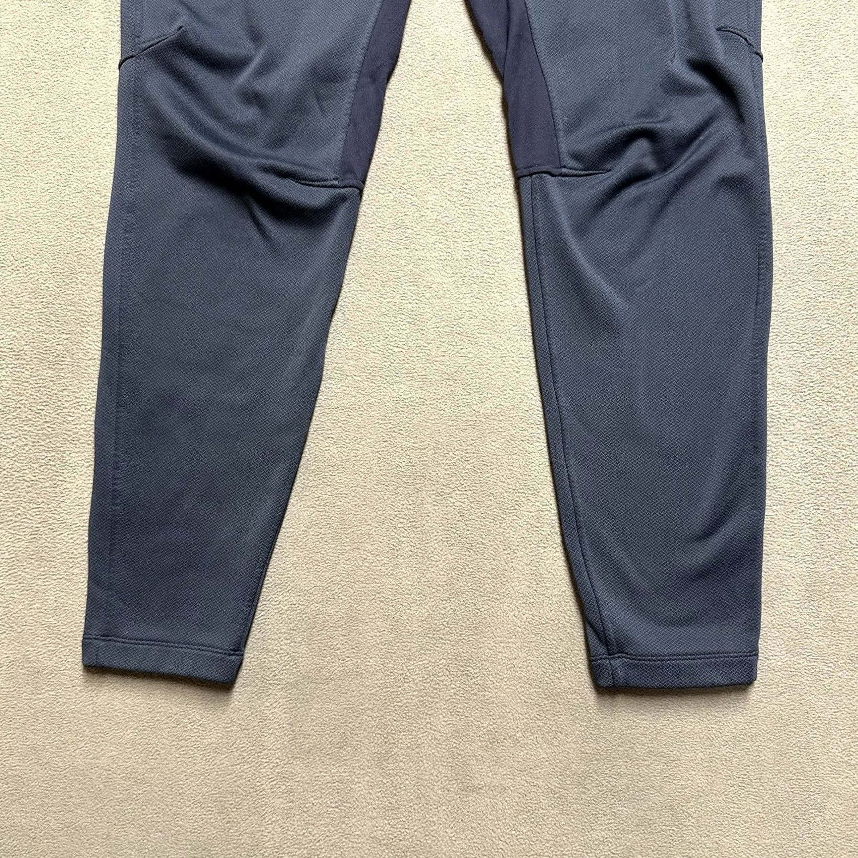 Lululemon Lululemon Pants Mens Small Navy Blue Grid Tech Drawstring Jogger Active LM5577S Size US 29 - 5 Thumbnail