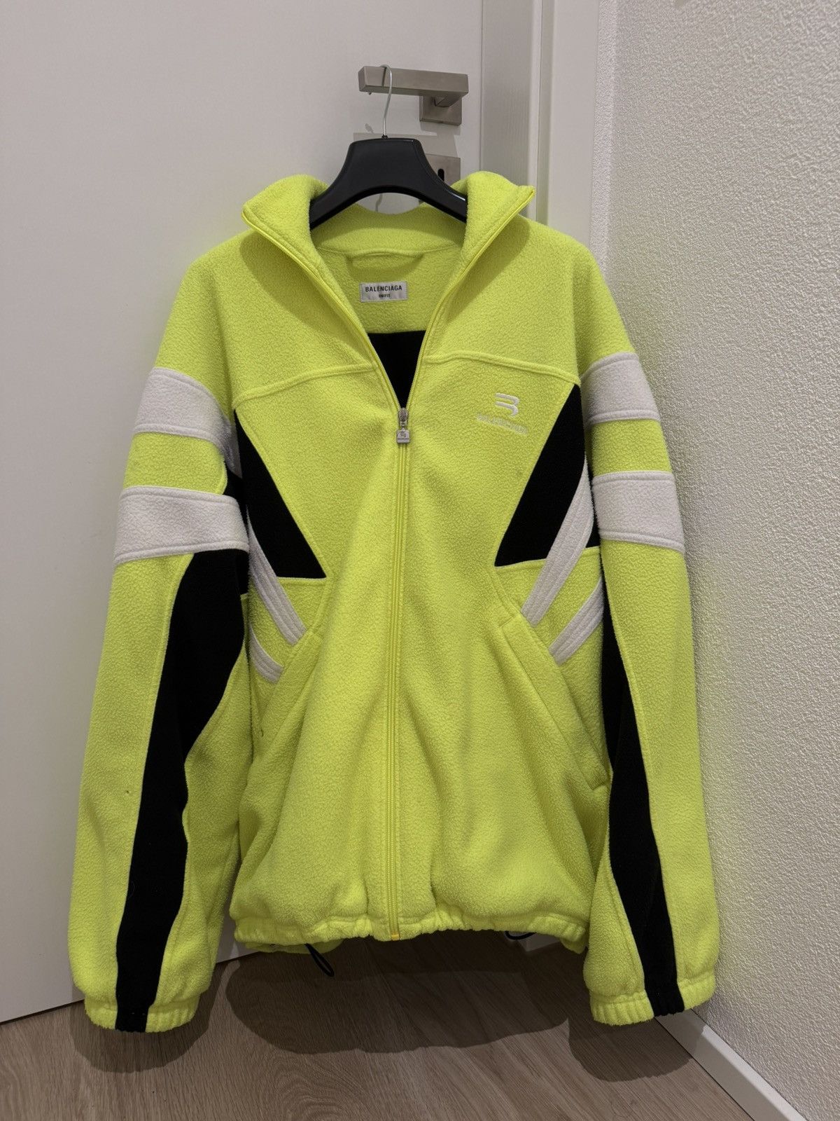 Balenciaga Balenciaga Neon Fleece Jacket Size US XS / EU 42 / 0 - 1 Thumbnail