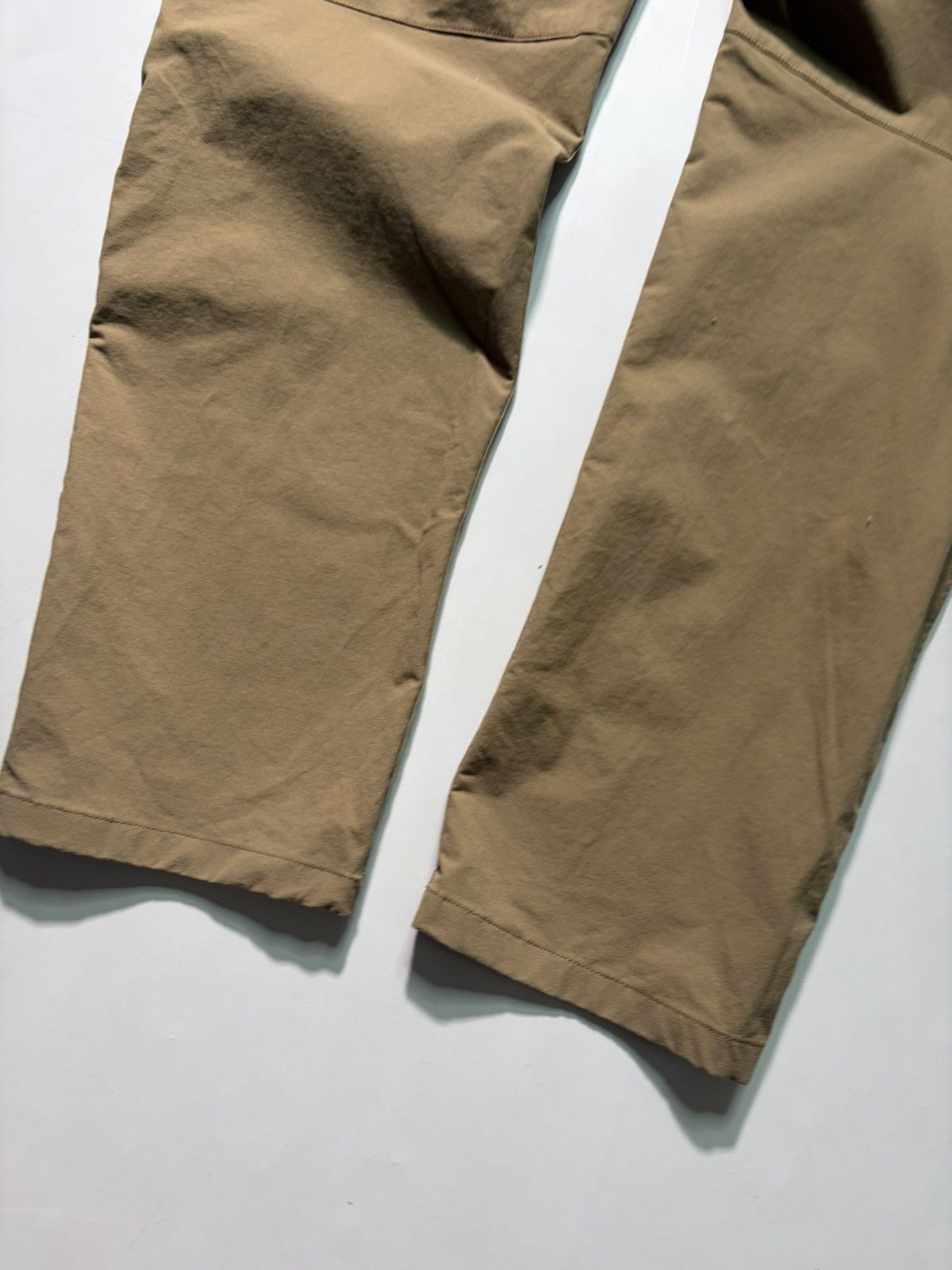 Arc'teryx Arc’teryx mens tracking pants Size US 36 / EU 52 - 11 Thumbnail