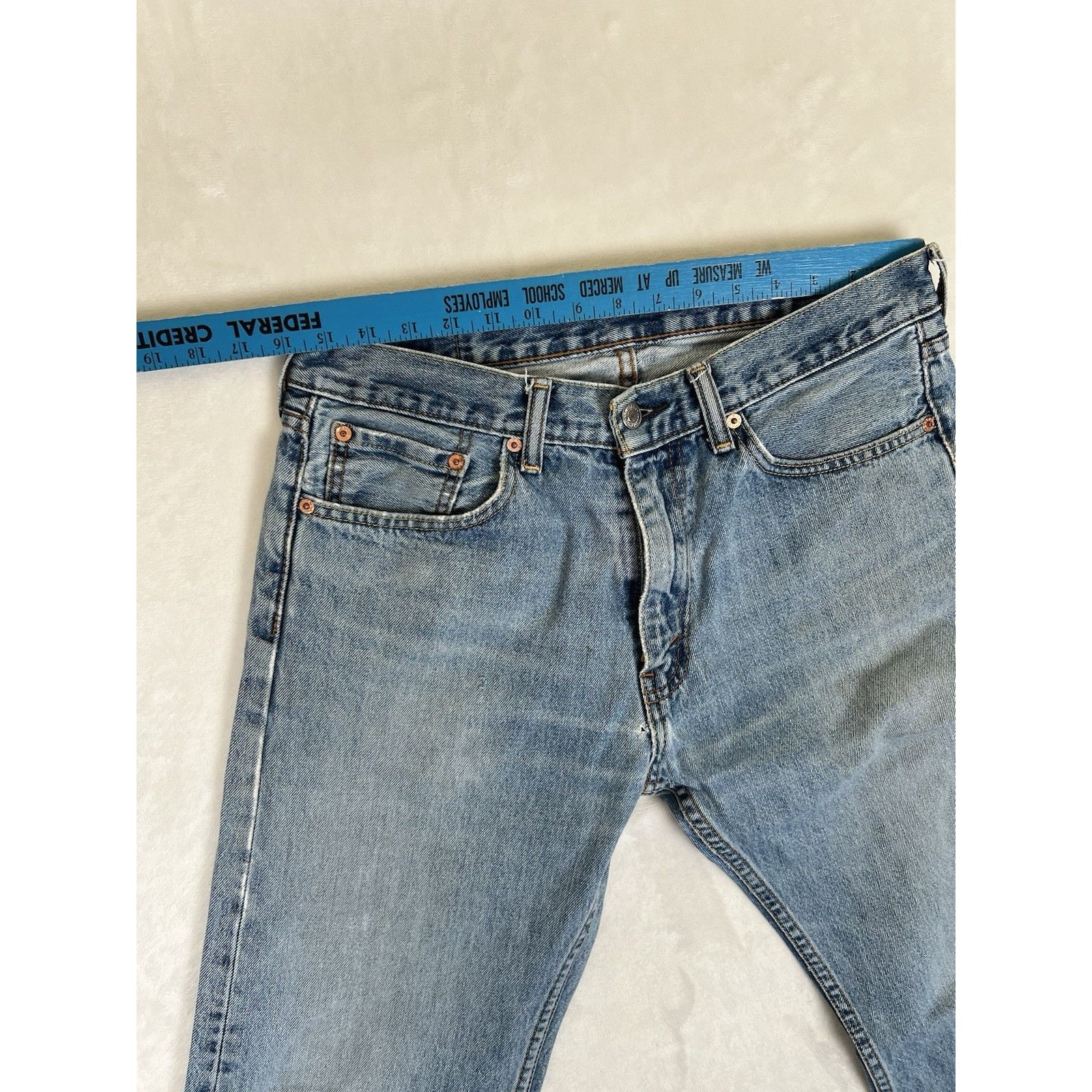 Levi's Vintage Levi’s 505 Denim Jeans Size 32x32 Medium Wash Grunge Size US 32 / EU 48 - 4 Thumbnail