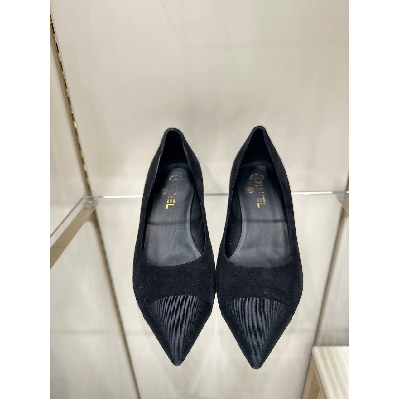 Chanel Chanel Black Suede Textile Pointed Toe Pumps 41 Size US 10 / IT 40 - 2 Thumbnail