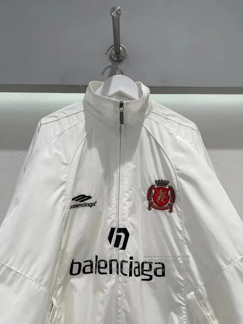 Balenciaga Balenciaga Manchester United Japan Limited Jacket. Size US S / EU 44-46 / 1 - 4 Thumbnail