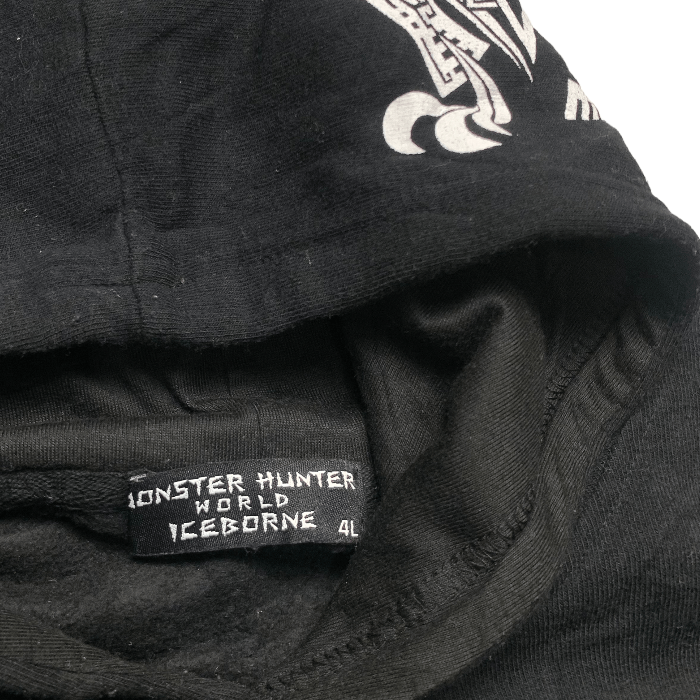 Anime Monster Hunter World Iceborne Hoodie Size US XL / EU 56 / 4 - 5 Thumbnail