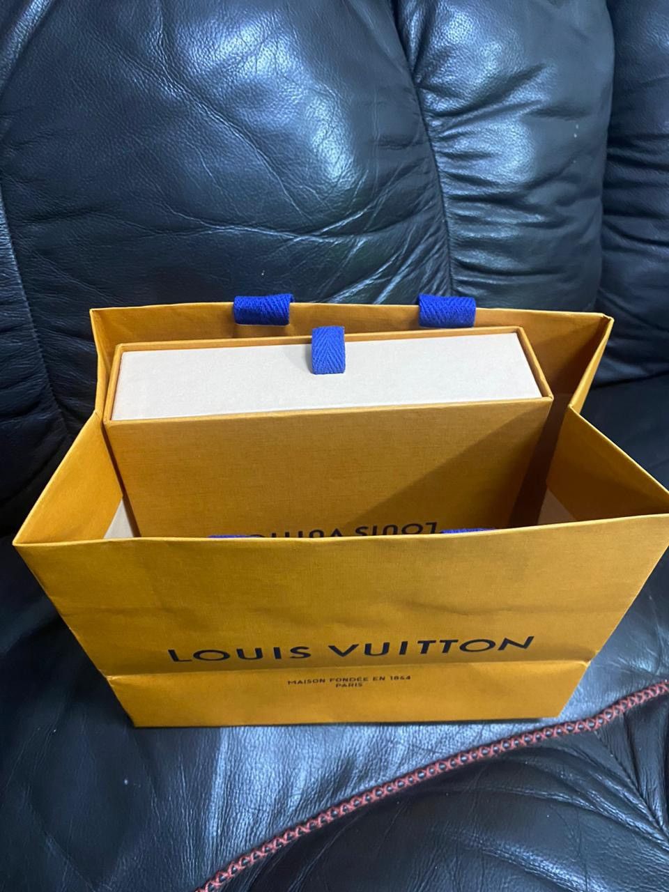 Louis Vuitton Authentic LOUIS VUITTON Organizer special edition Size ONE SIZE - 16 Thumbnail