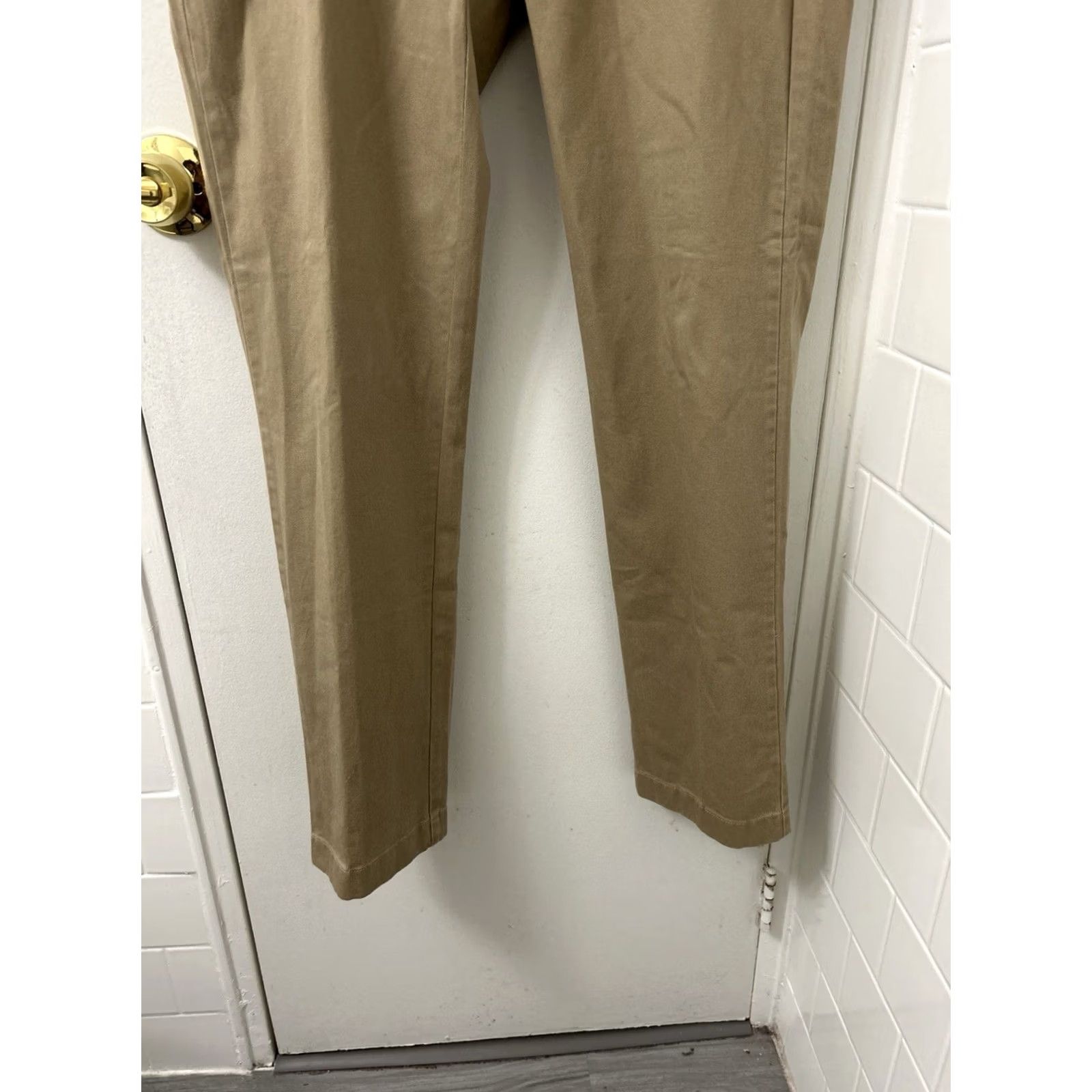 Vintage J. Crew Factory Urban Slim Fit Chino Pants Mens 32x34 Khaki Brown 5-Pocket Zipper Button Flat Front Slim Casual Workwear Trousers Size US 32 / EU 48 - 3 Thumbnail