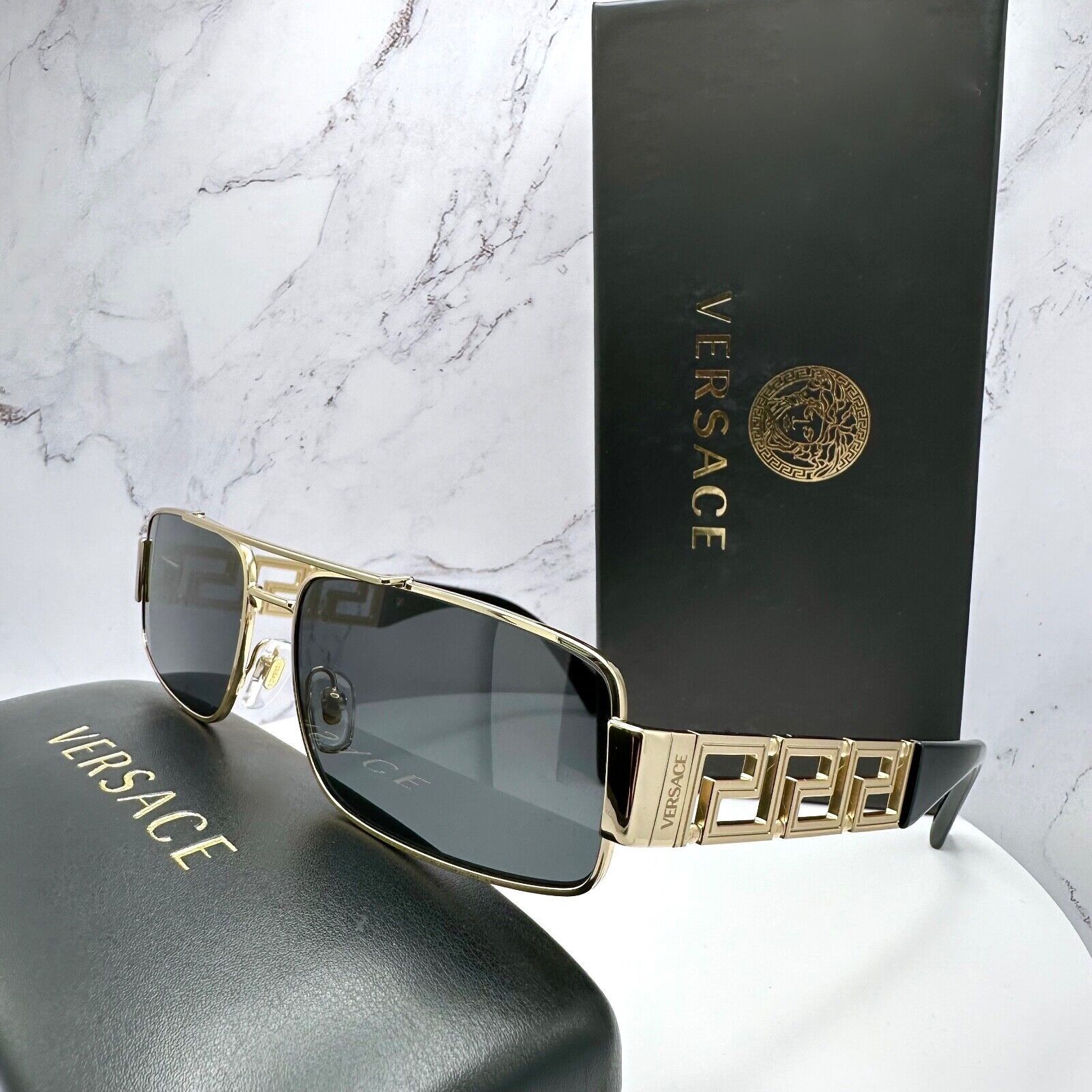 Versace Versace Sunglasses Gold Rectangle Metal Logo Black Retro Size ONE SIZE - 19 Thumbnail