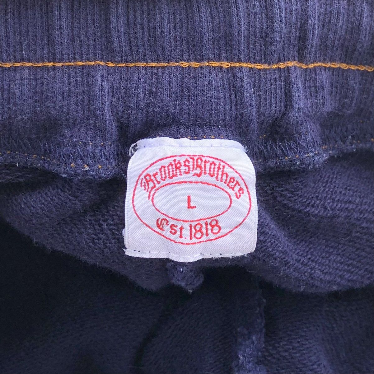 Brooks Brothers Brooks Brothers shorts Pants With A Gold Embroidered Logo Size US 34 / EU 50 - 12 Thumbnail