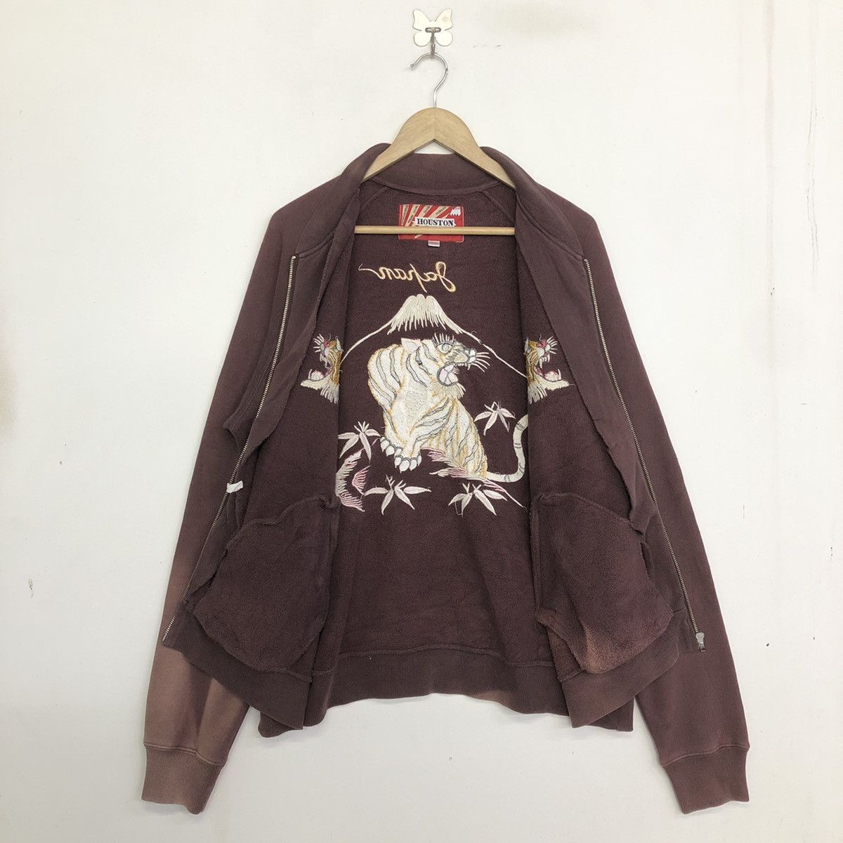 Edition Japan HOUSTON VTG JAPAN SUKAJAN SOVENIR EMBRIODERY SWEATER JACKET Size US L / EU 52-54 / 3 - 12 Thumbnail
