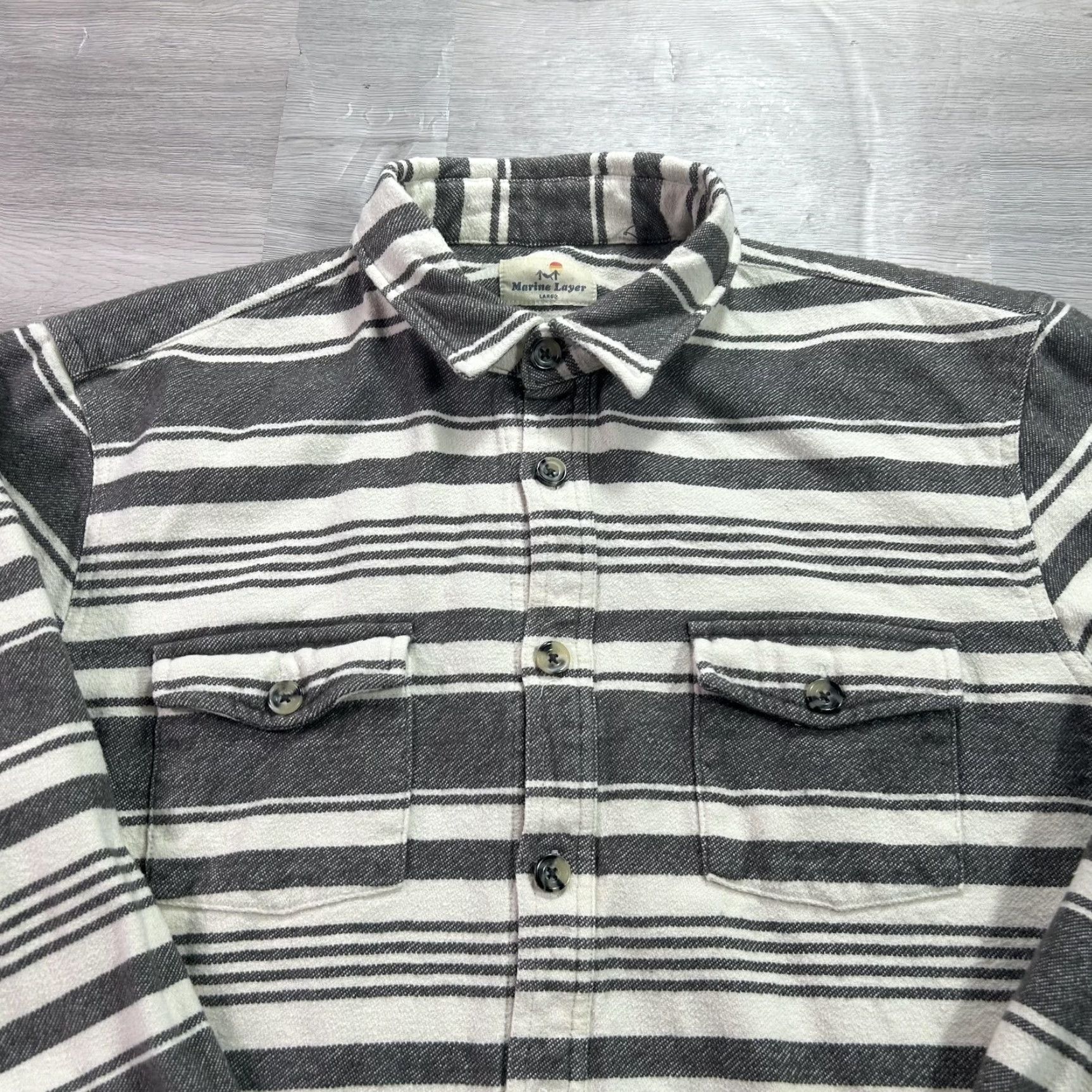 Marine Layer Marine Layer Shirt Mens Large Gray Striped Flannel Cotton Button Front Pockets Size US L / EU 52-54 / 3 - 3 Thumbnail